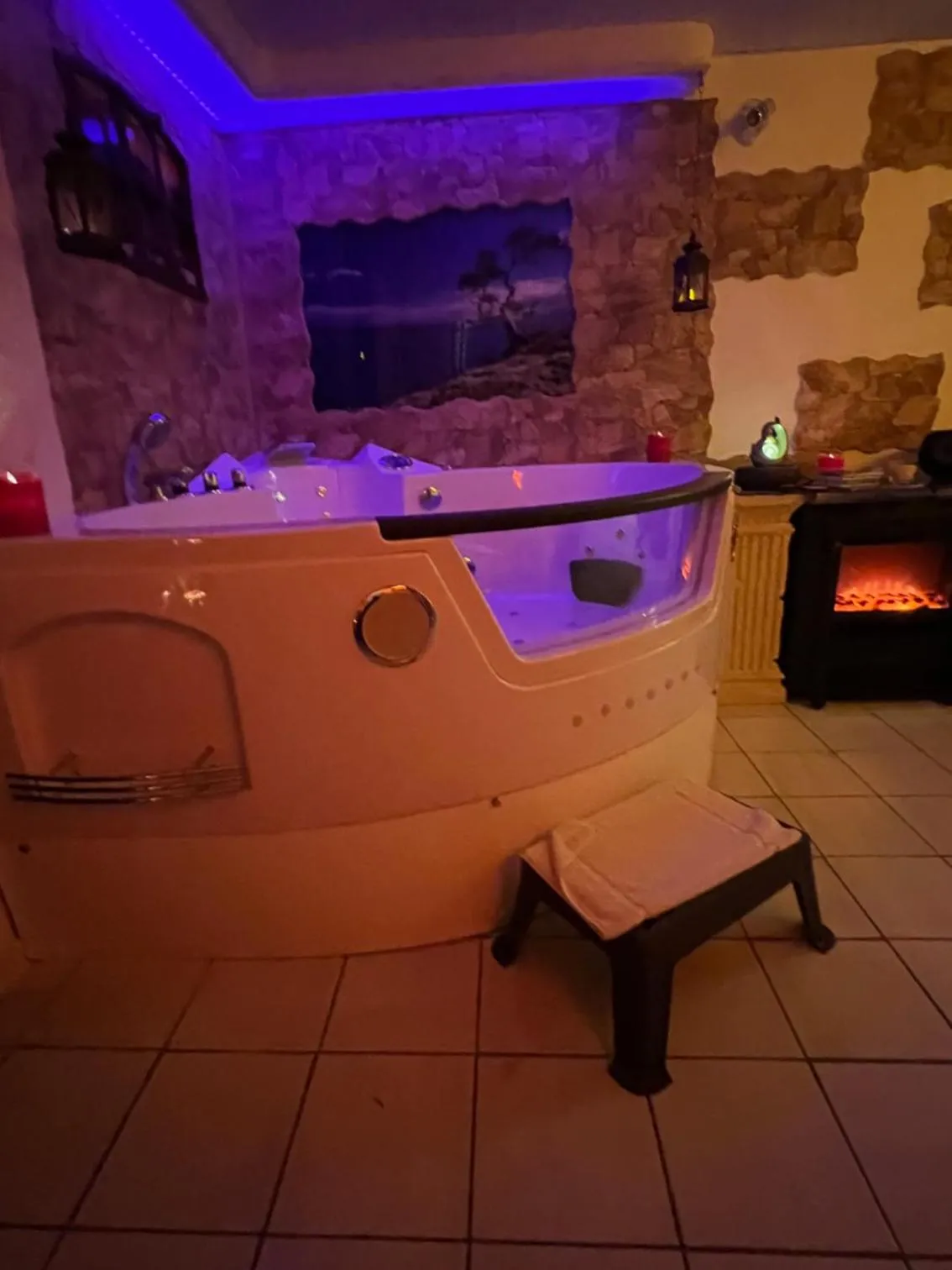 Hot Tub in Haus Drei Tannen