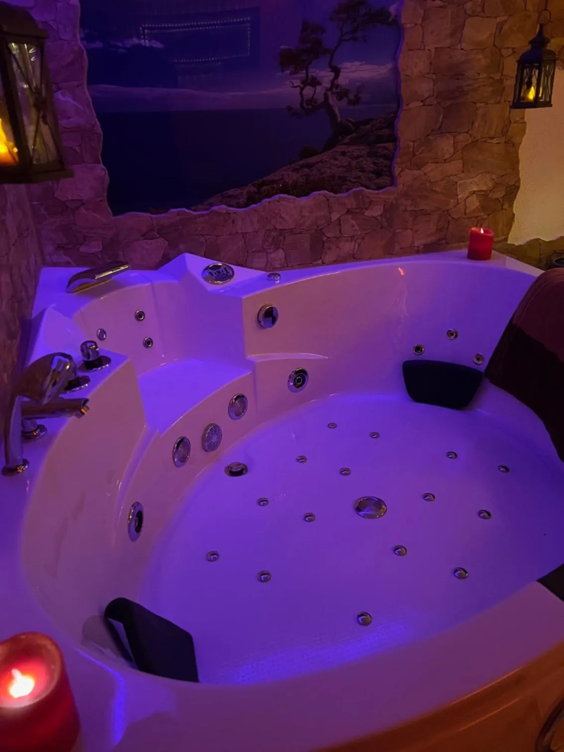 Hot Tub in Haus Drei Tannen