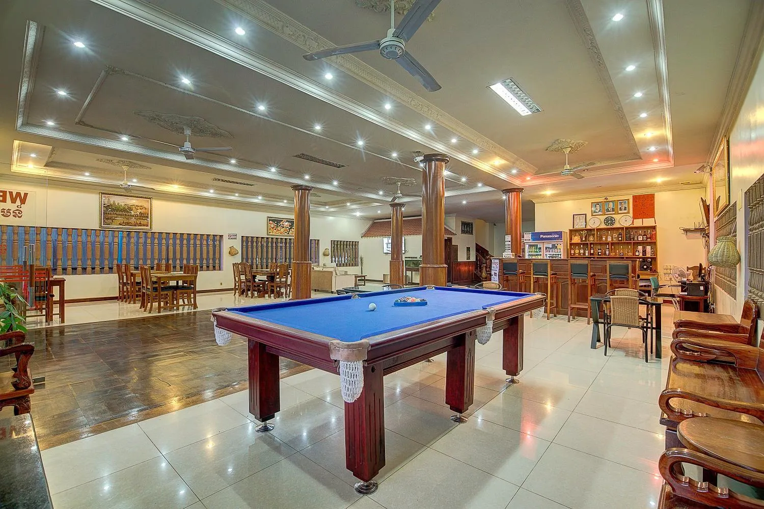 Billiard in DV Angkor Villa