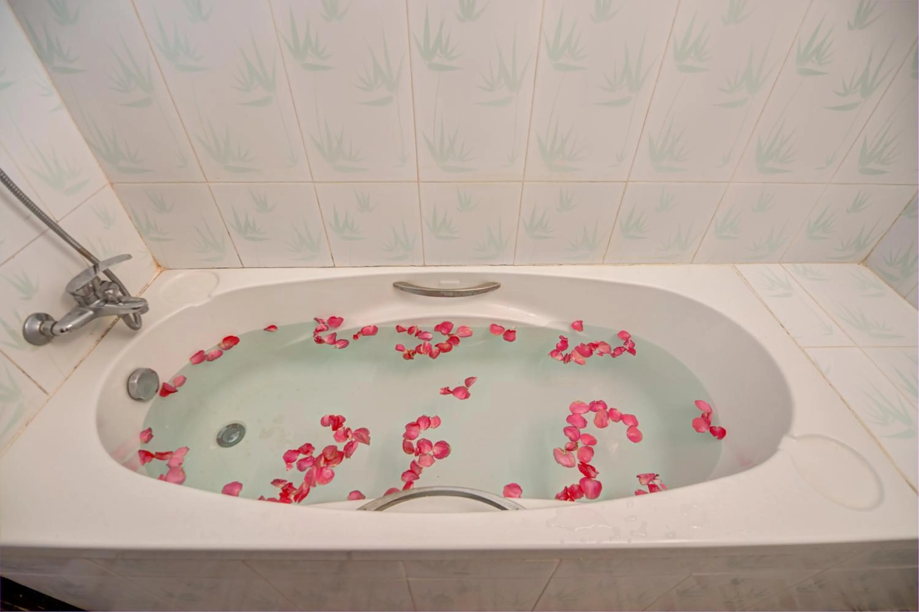 Bathroom in DV Angkor Villa