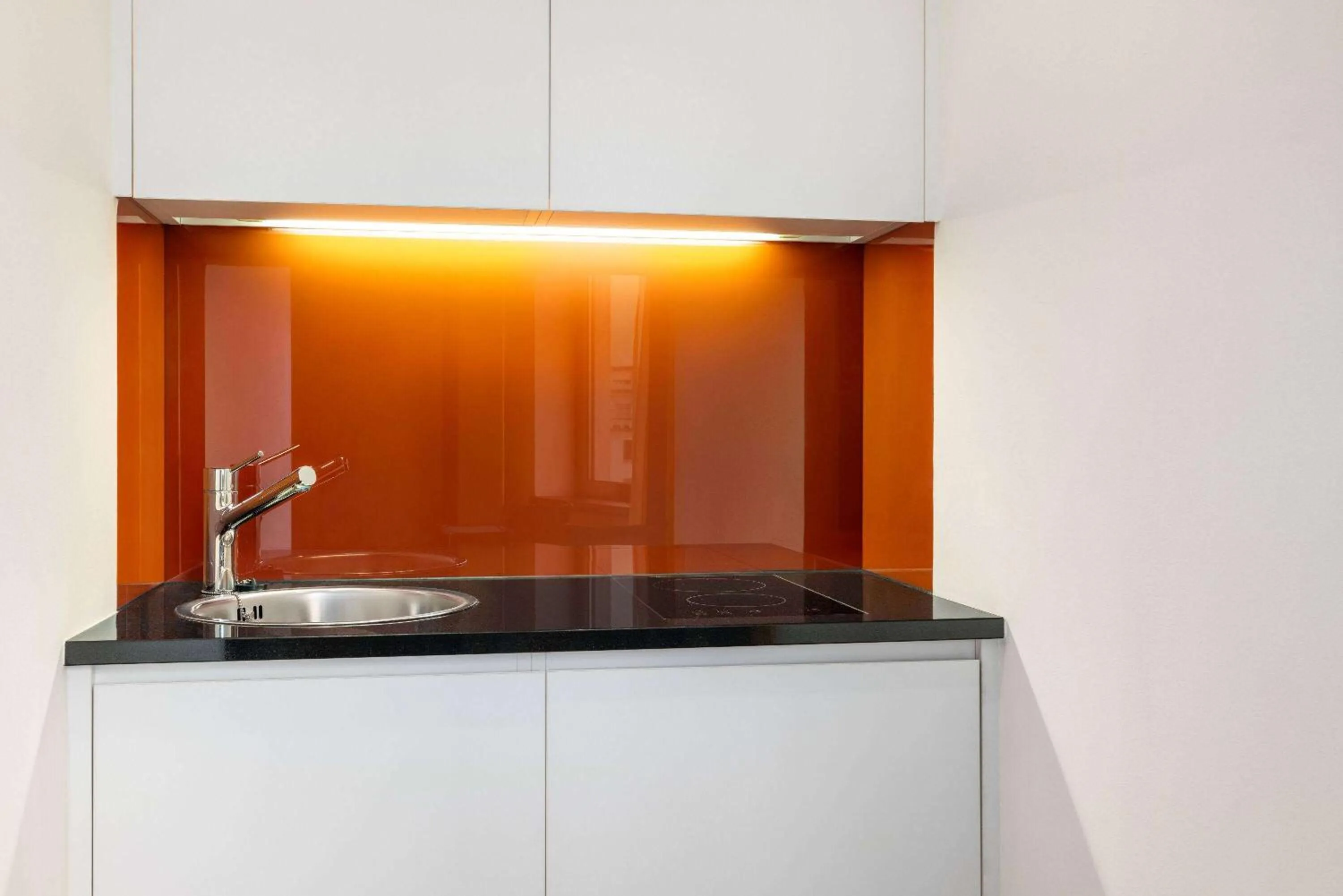 Photo of the whole room in Vienna House Easy by Wyndham Katowice