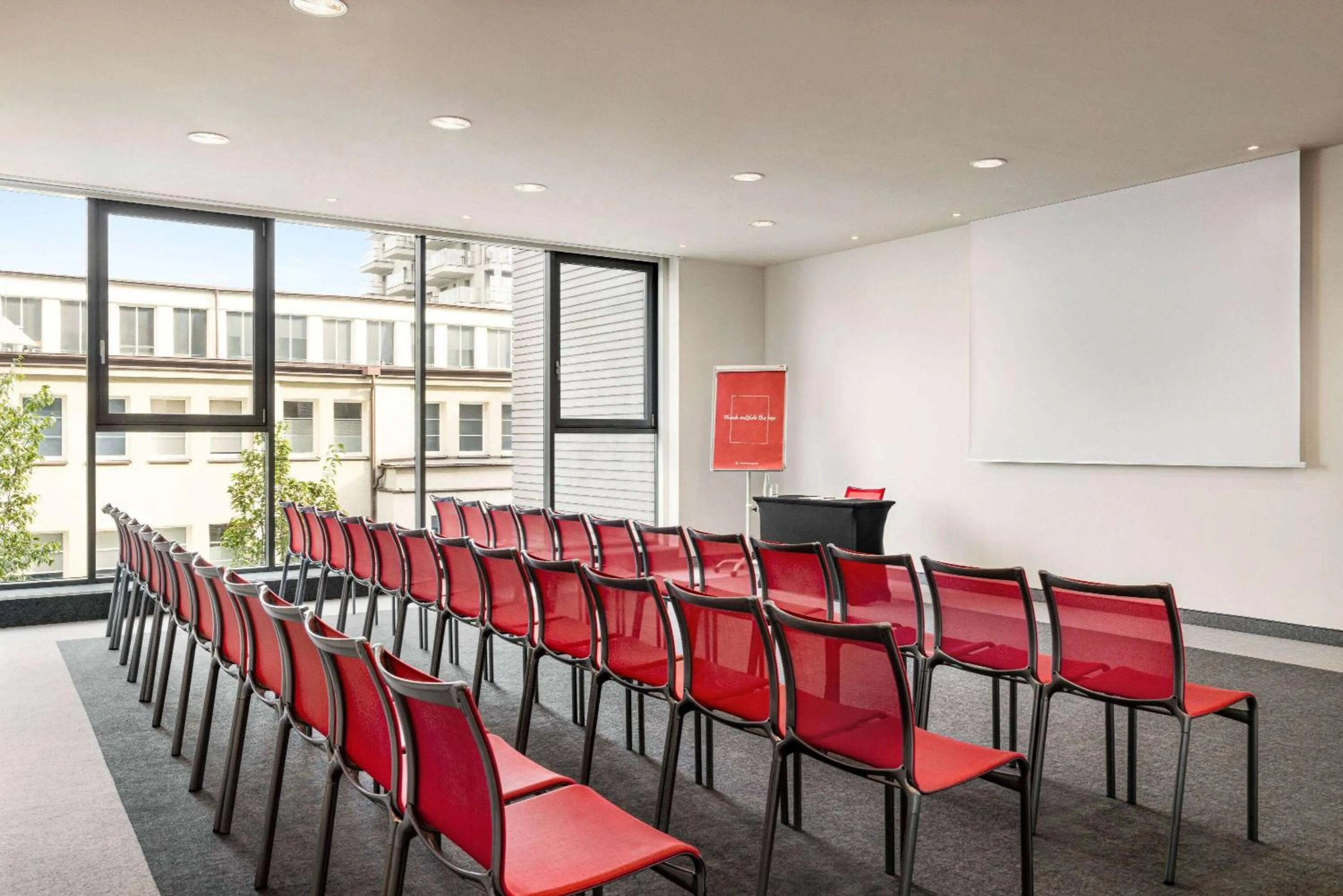 Meeting/conference room in Vienna House Easy by Wyndham Katowice