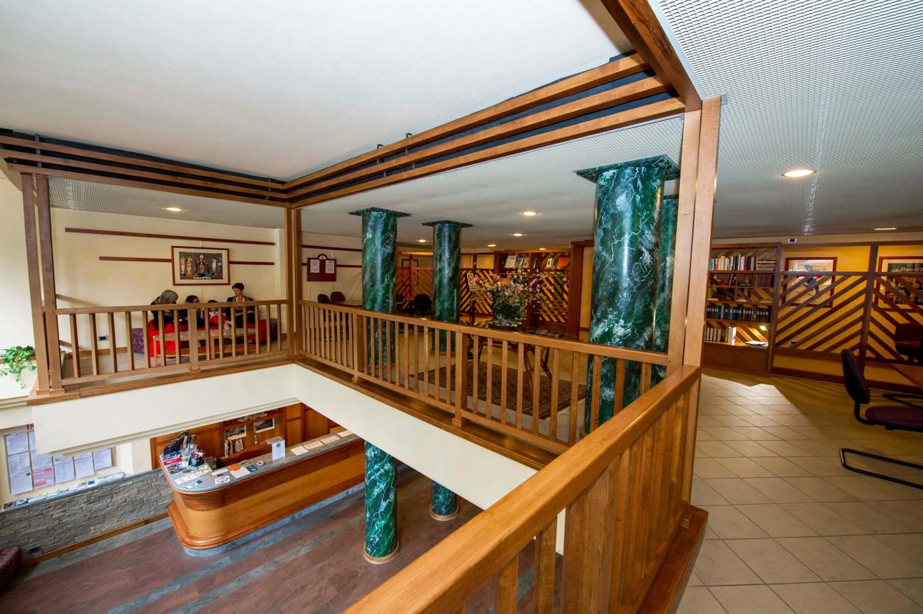 Library in Residenza Del Sole