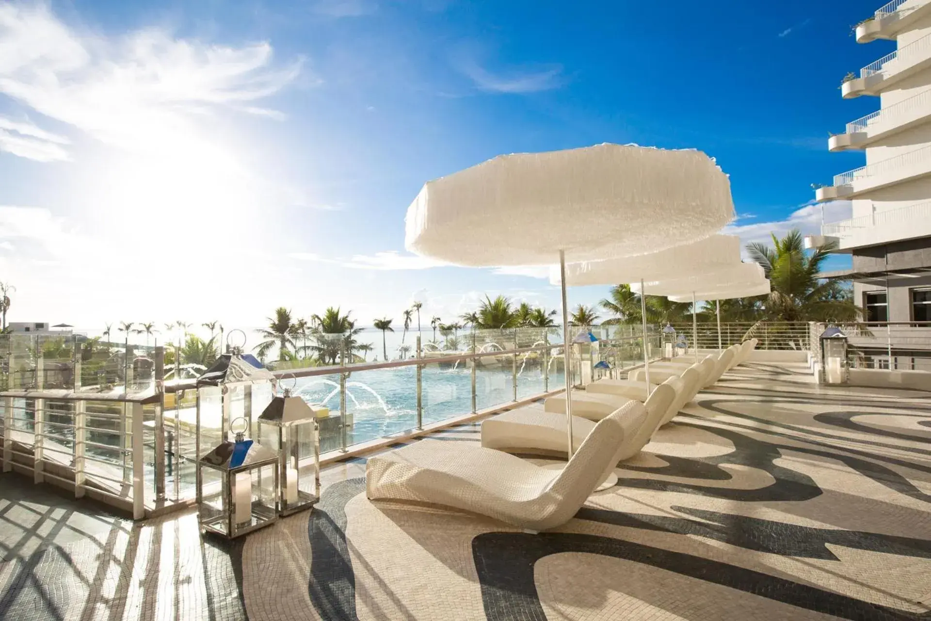 Swimming pool in Kensington Hotel Saipan Swimming pool in Kensington Hotel Saipan