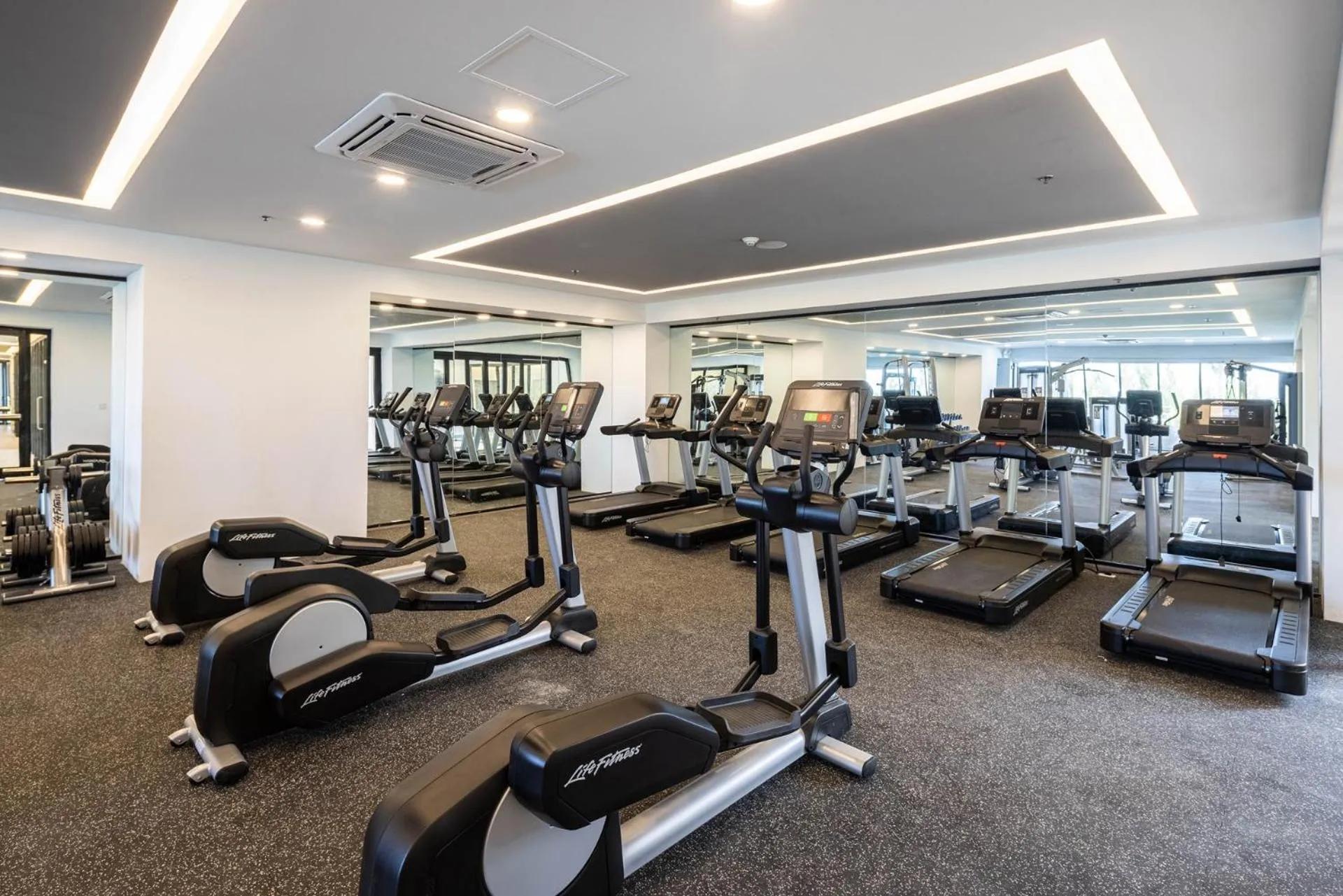Fitness centre/facilities in Kensington Hotel Saipan