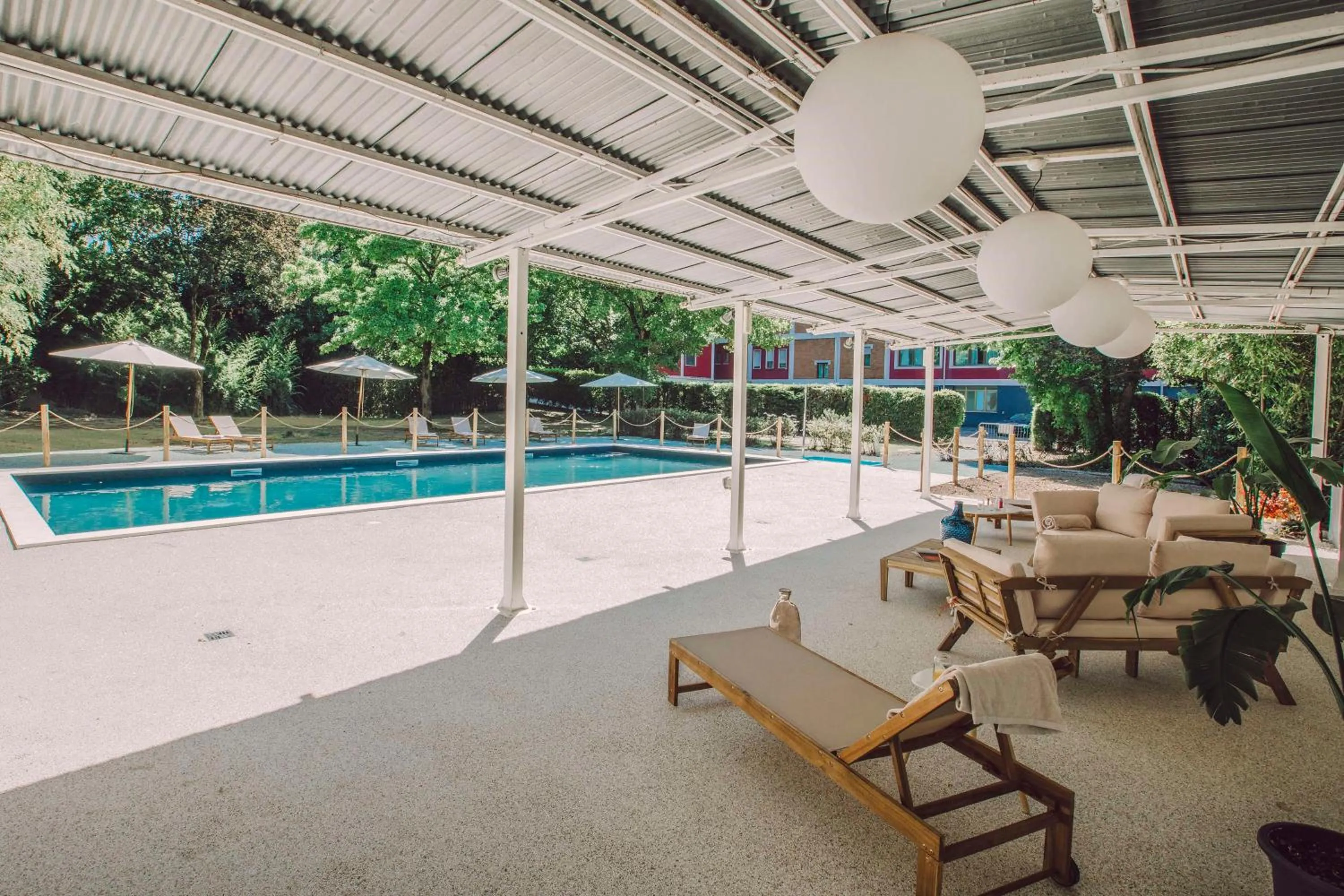 Pool view in Best Western Hotel Cristallo Mantova