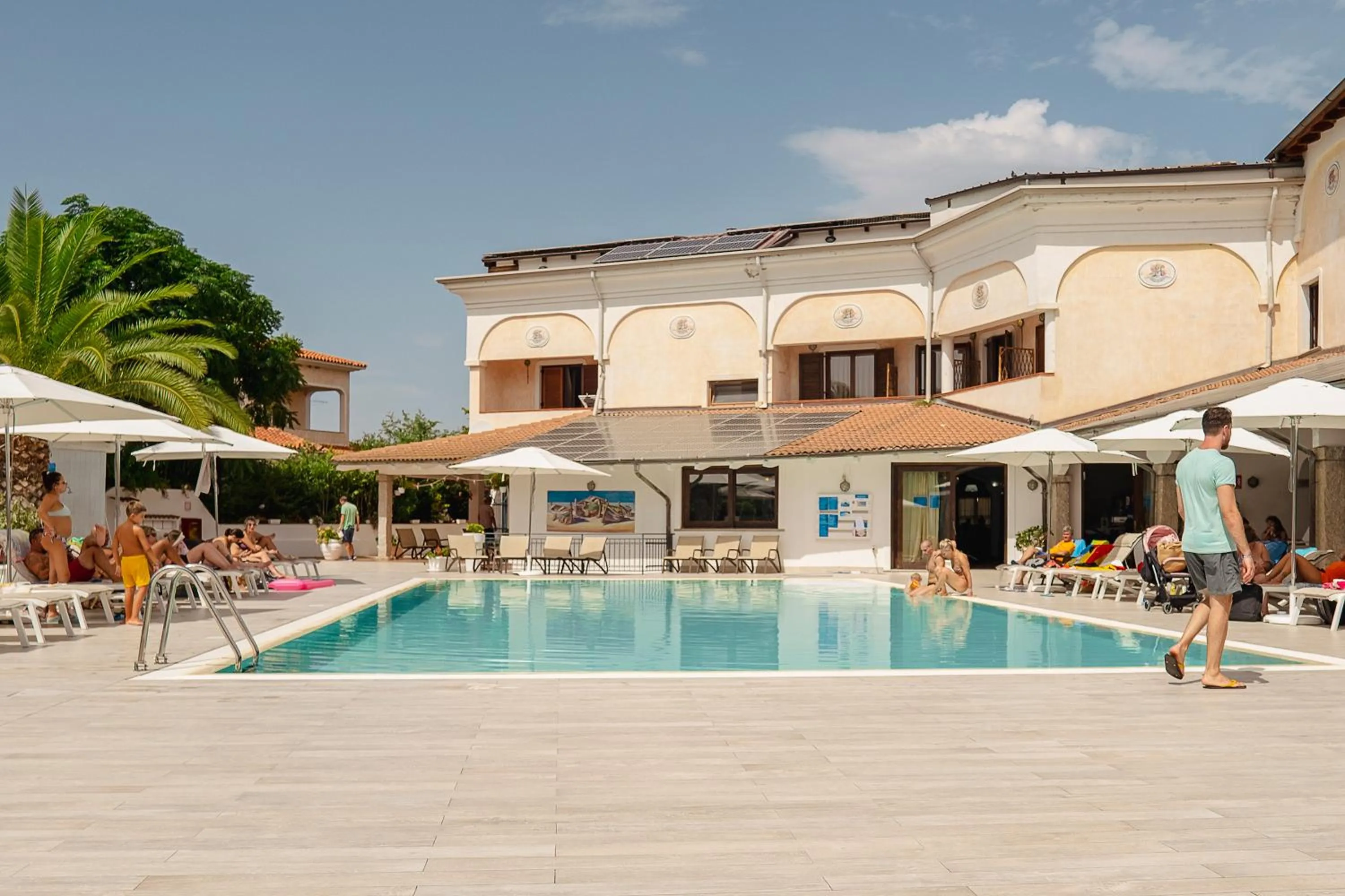 Swimming Pool in Amareclub Le Rose