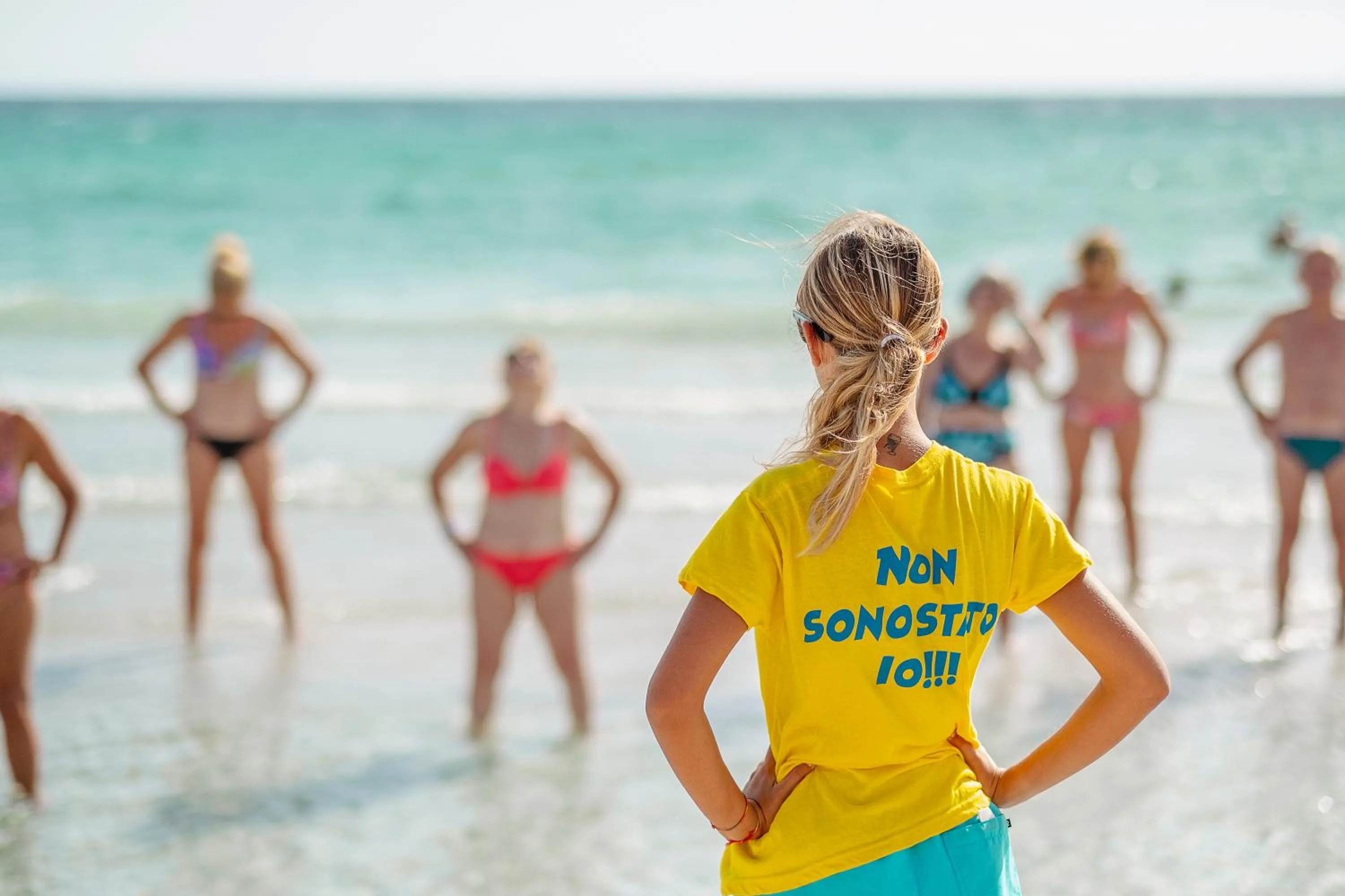 People in Amareclub Le Rose