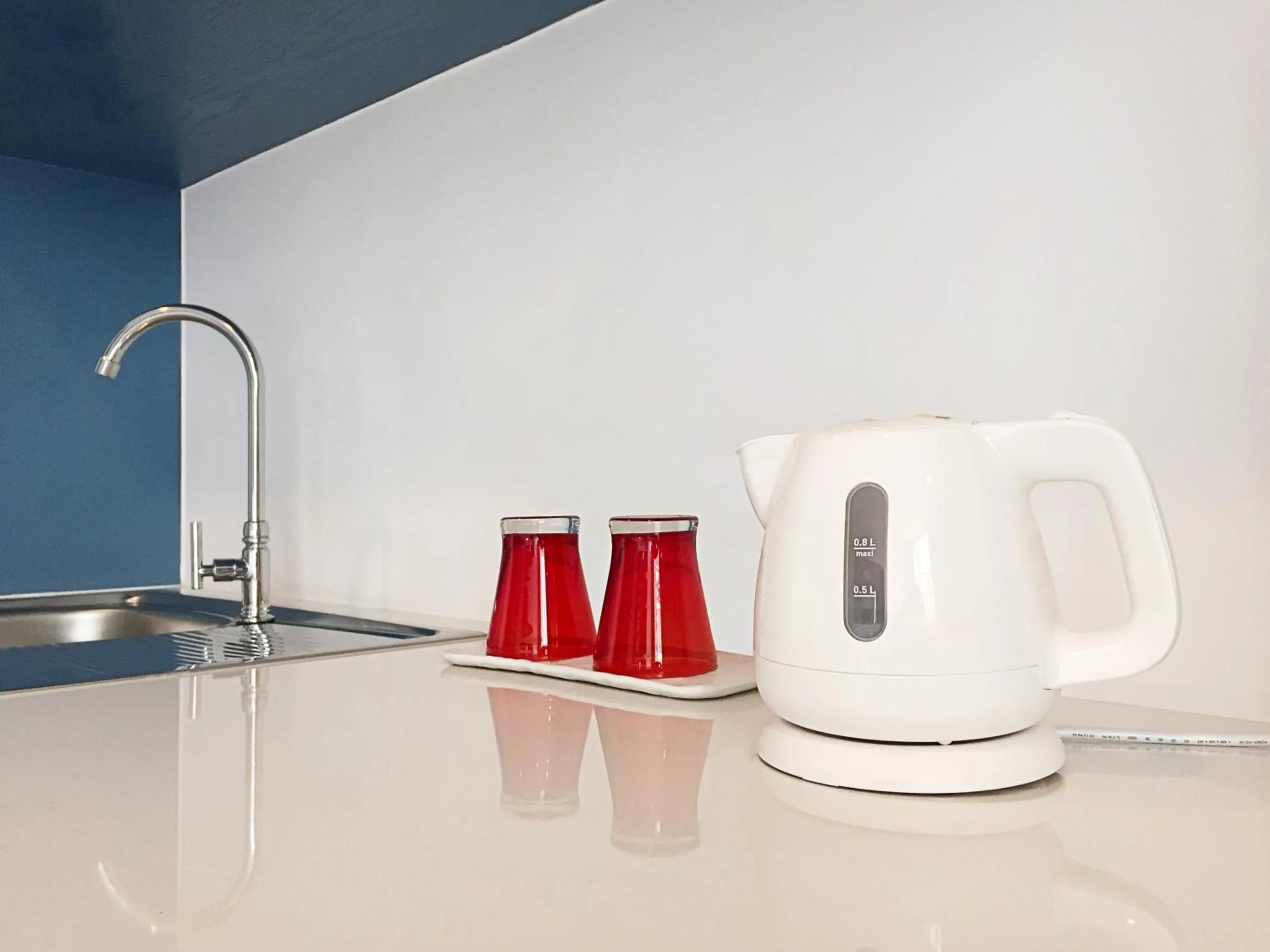 Day in 128 room and massage