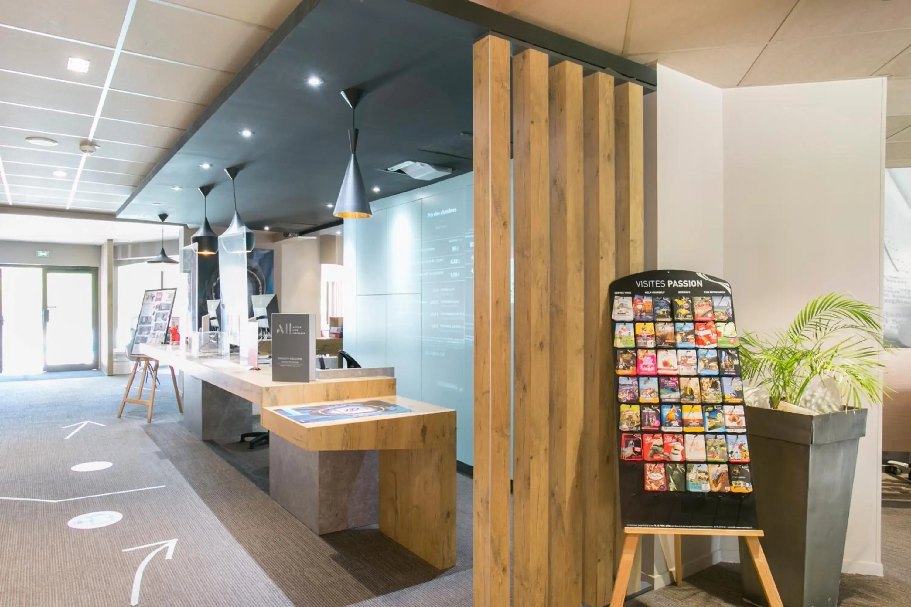 Lobby or reception in ibis Avignon Sud Lobby or reception in ibis Avignon Sud