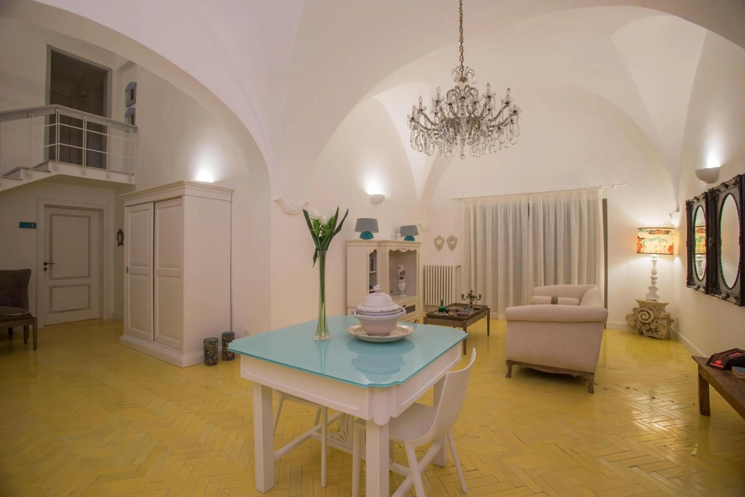 Communal lounge/ TV room in Li Pappi Antico Casale