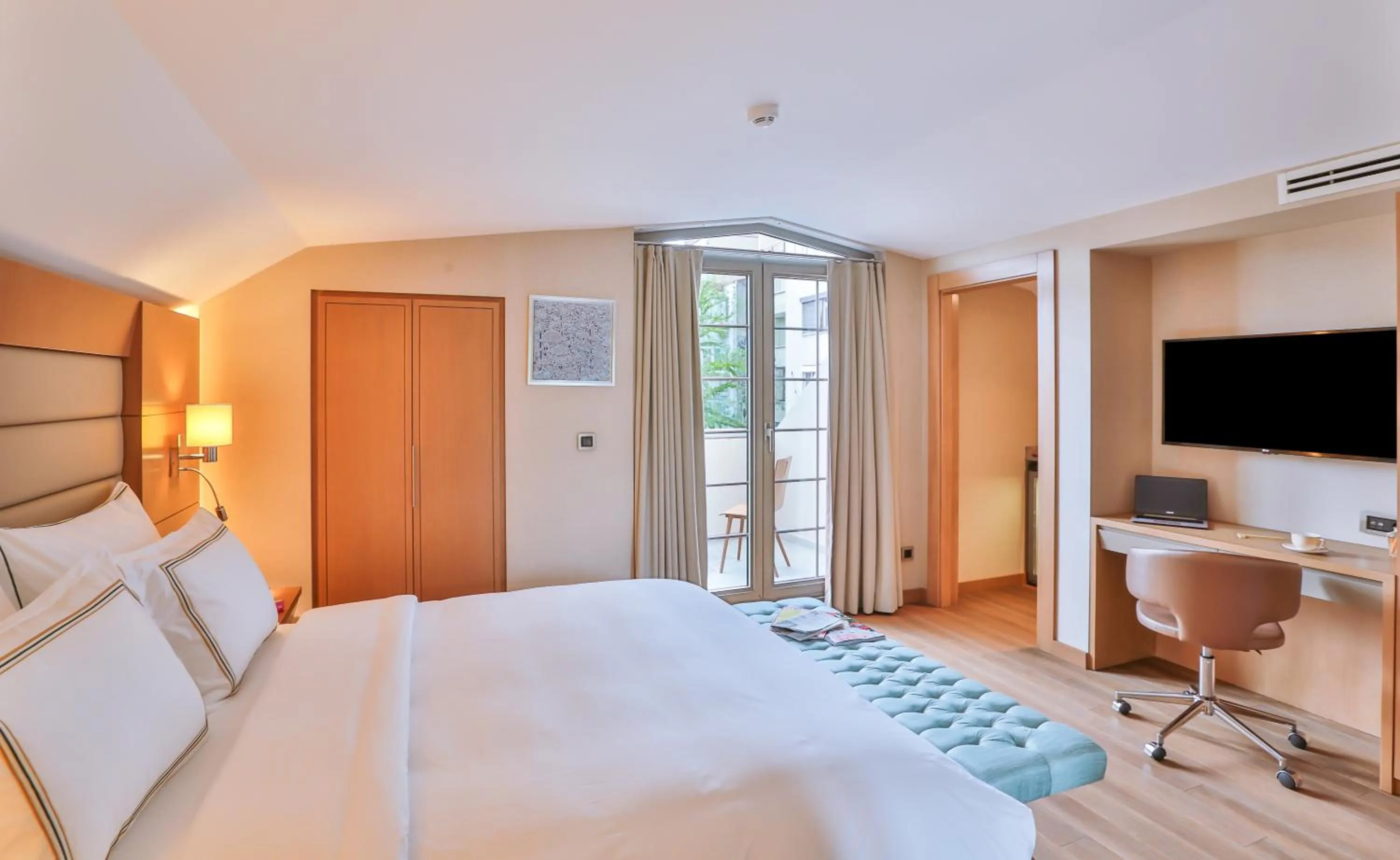 Bed in Ada Suites Nisantasi