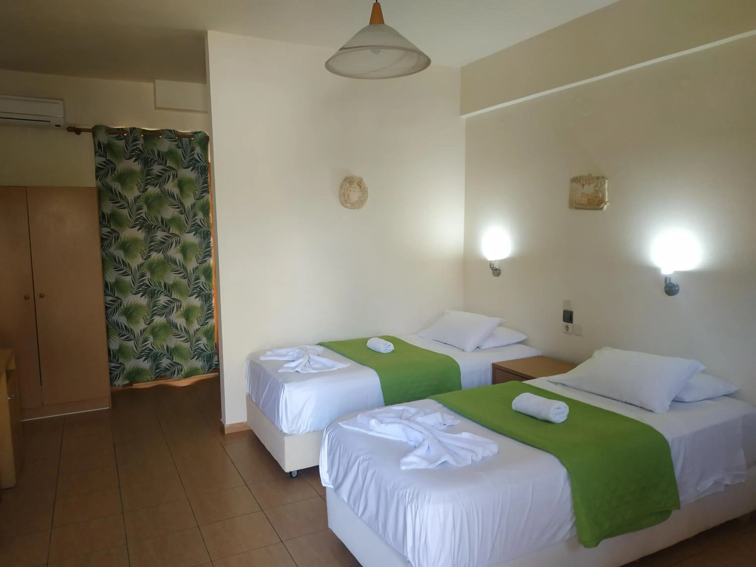 Photo of the whole room, Bed in Lia Sofia Apartments