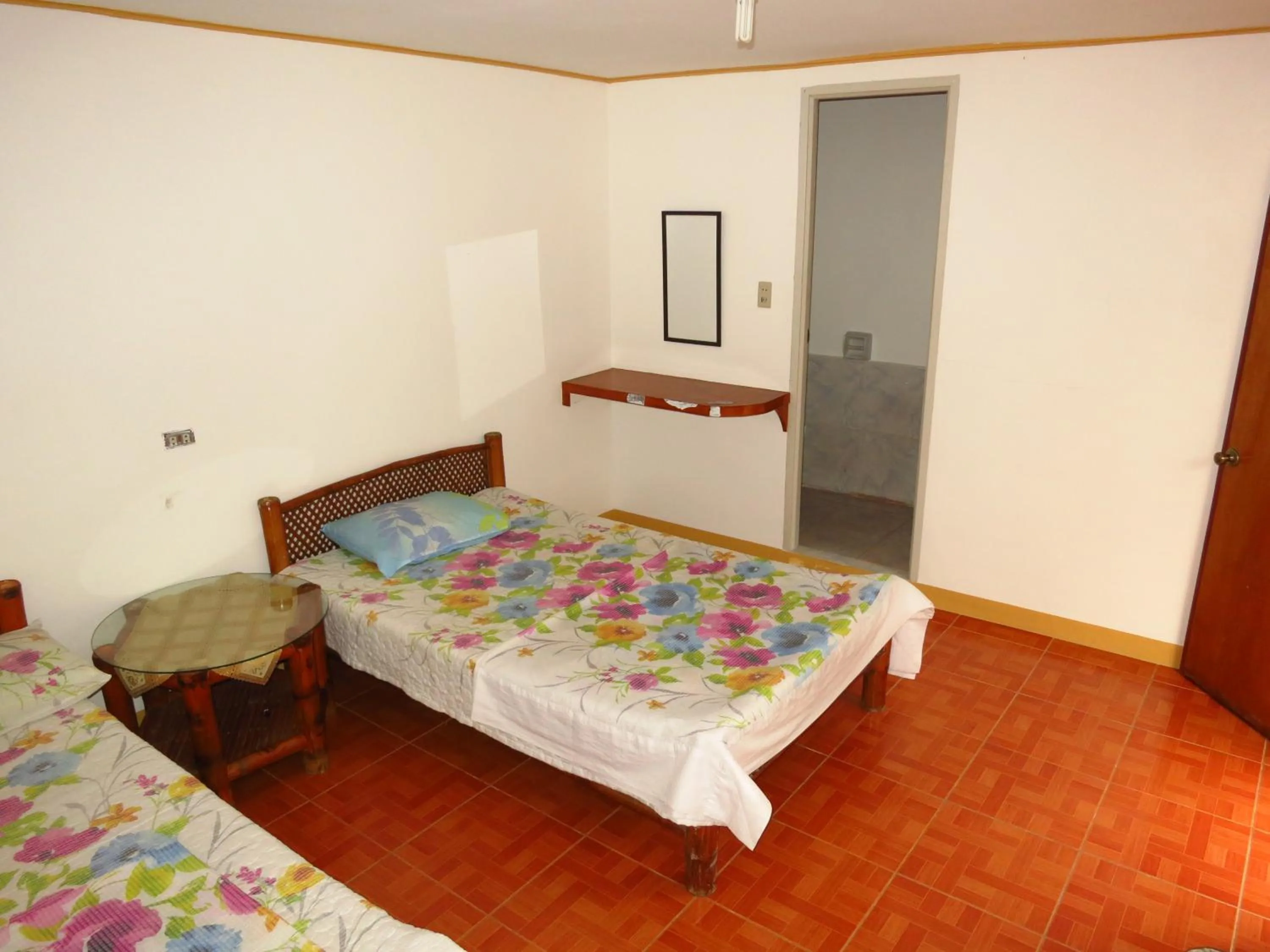 Bed in Anilao Scuba Dive Center (ASDC)