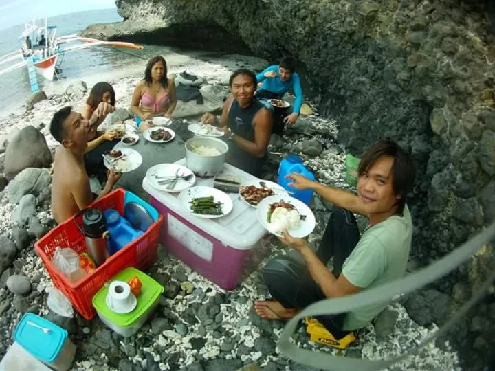 Anilao Scuba Dive Center (ASDC)