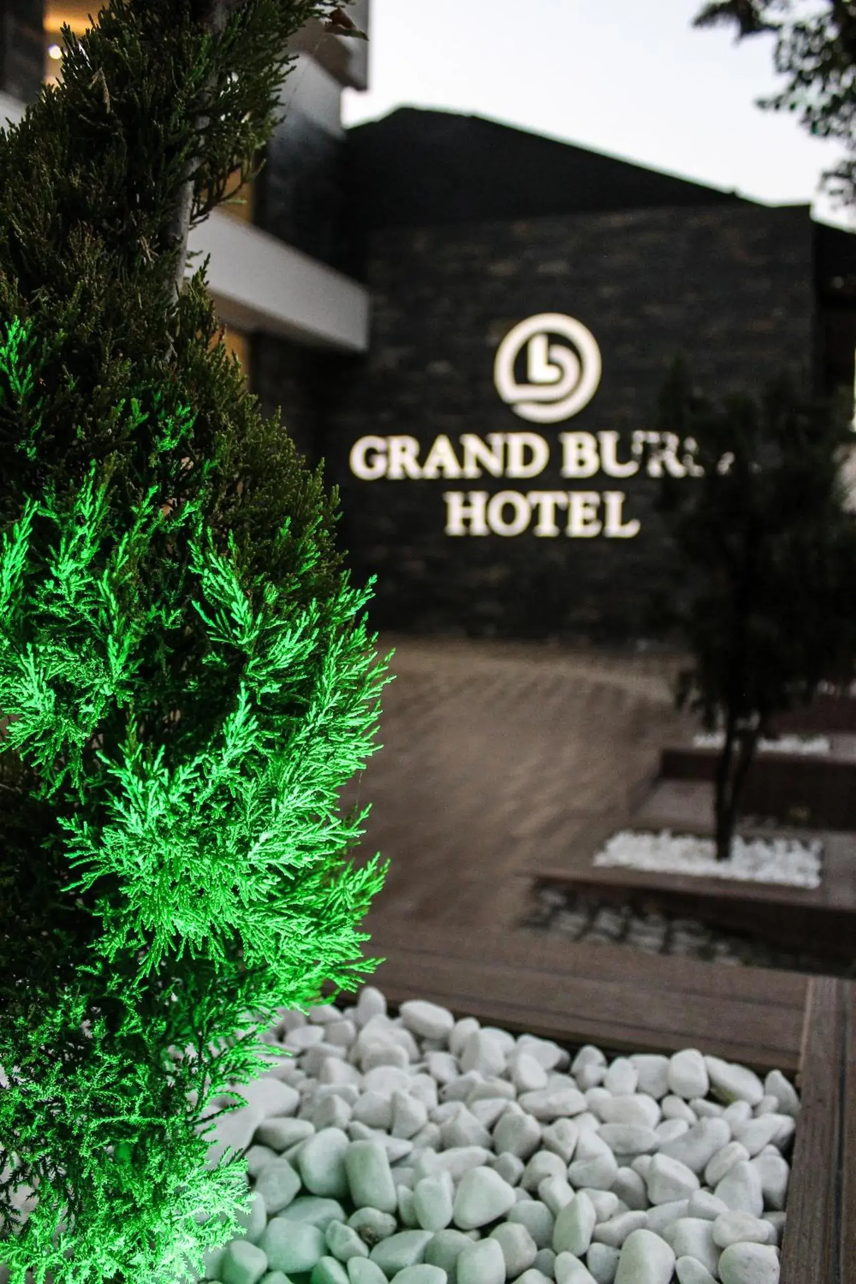 Facade/entrance in Grand Bursa Hotel Facade/entrance in Grand Bursa Hotel