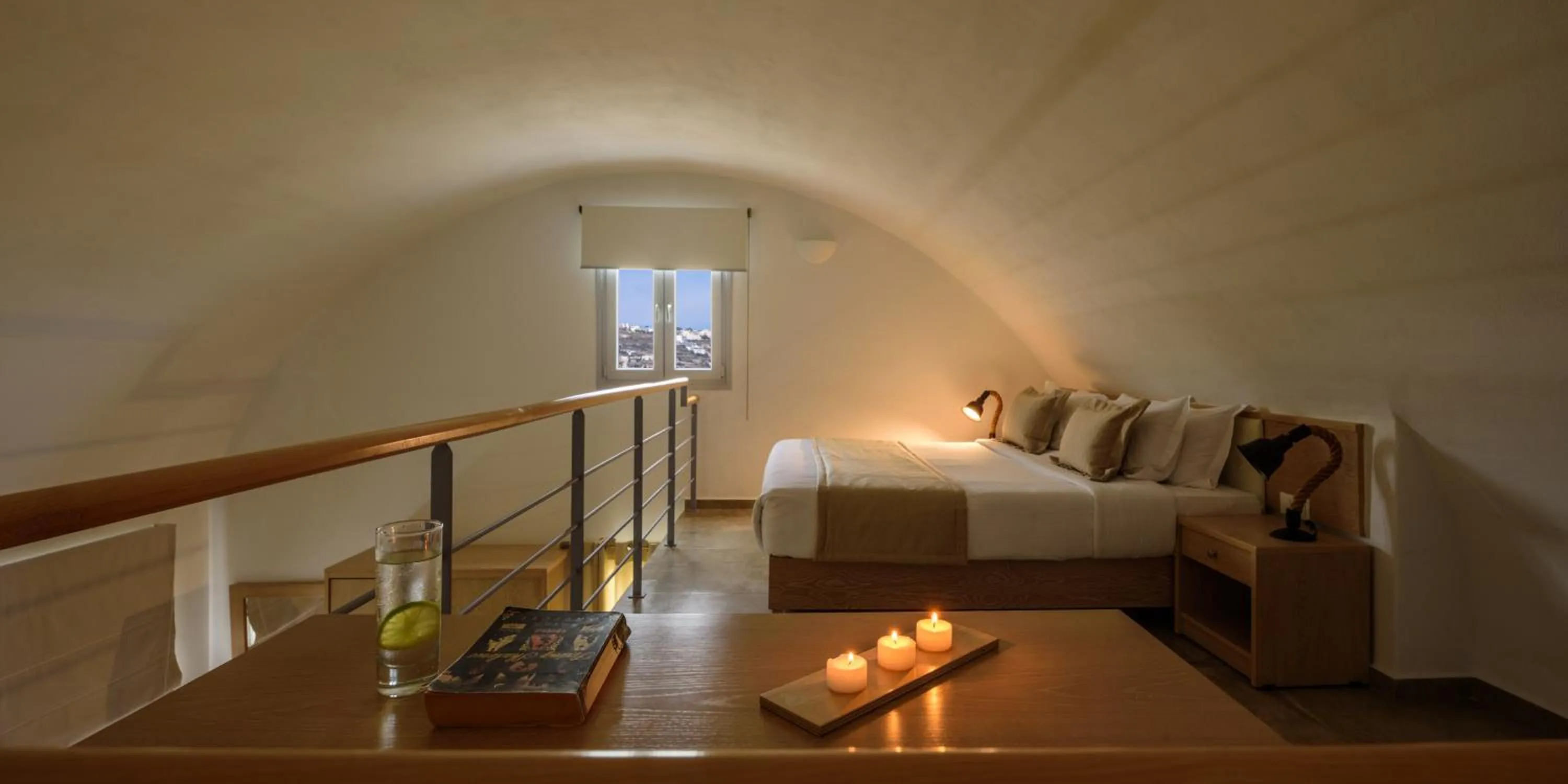 Bed in Aliter Suites