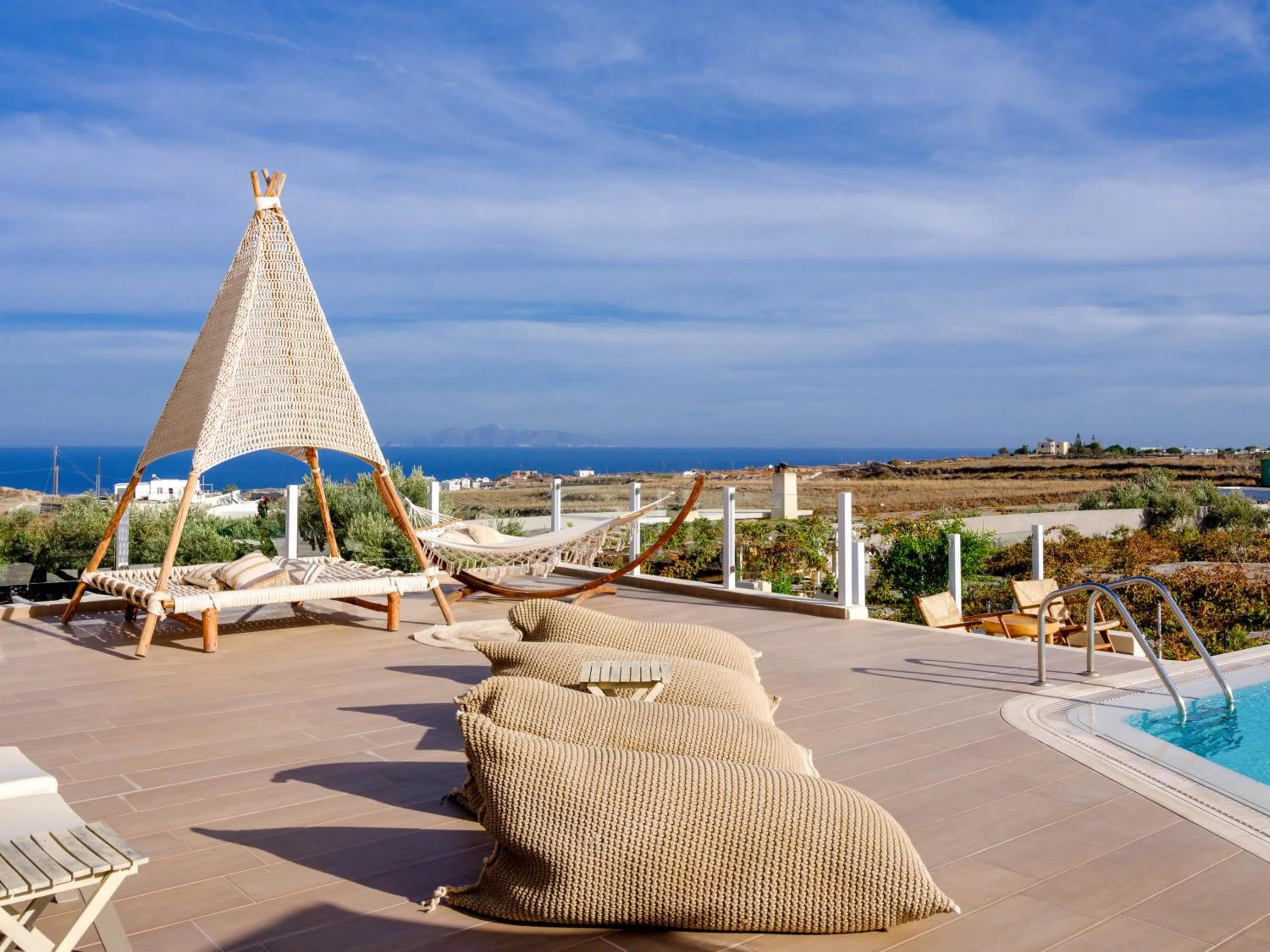 Swimming pool in Aliter Suites