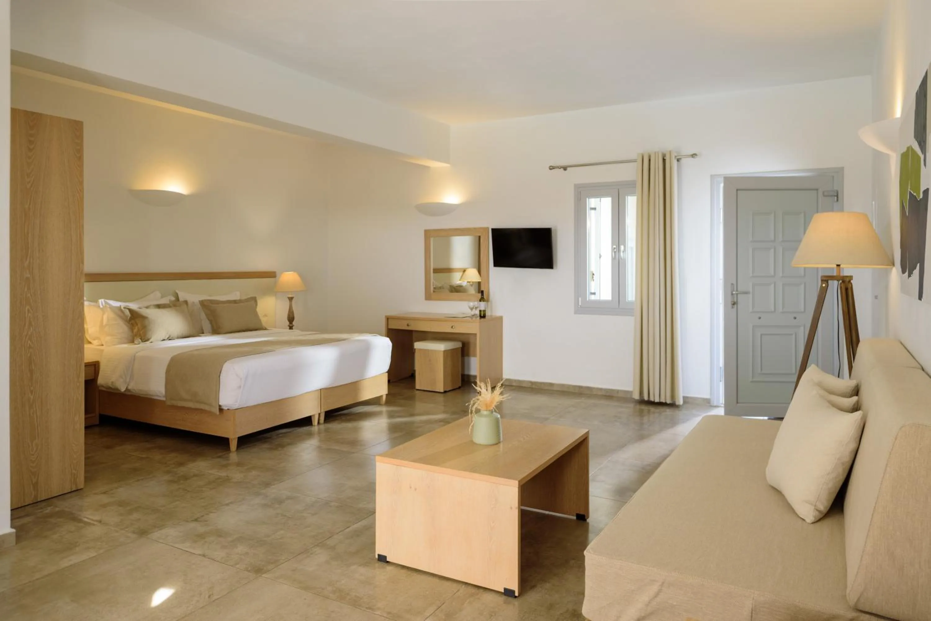 Bed in Aliter Suites