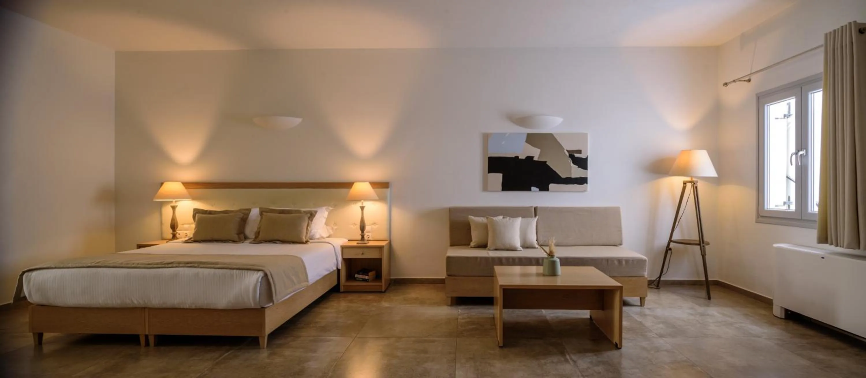 Bed in Aliter Suites