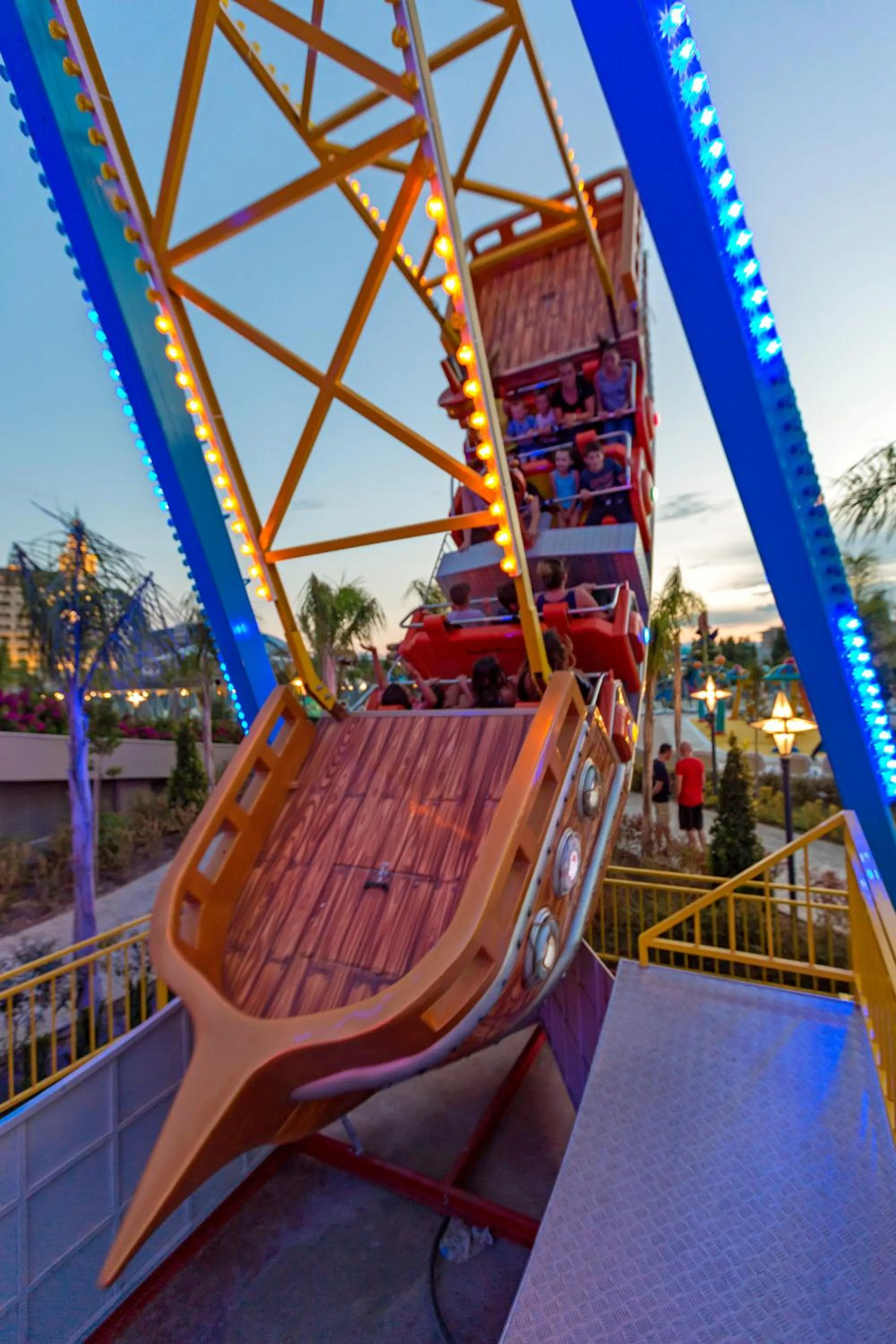 Entertainment in Royal Seginus