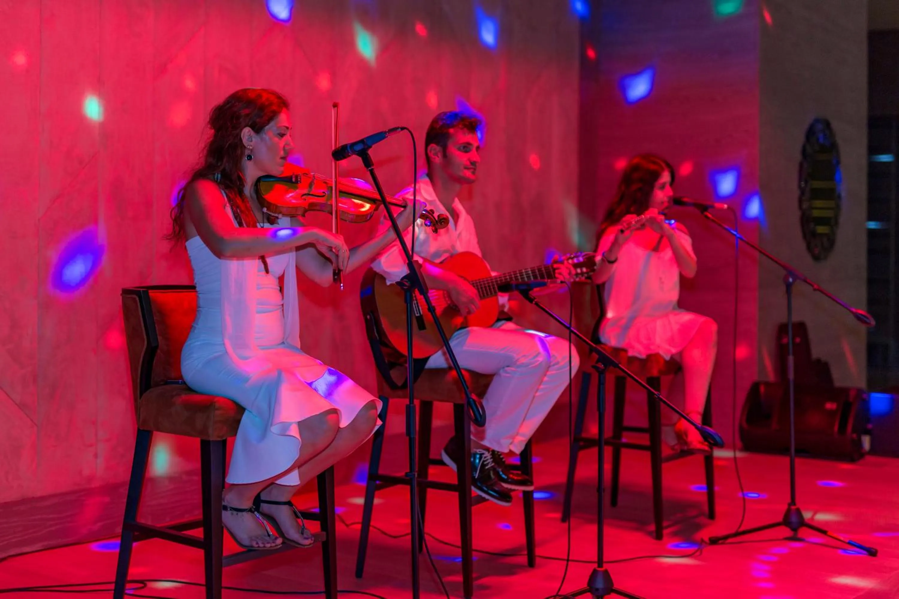 Entertainment in Royal Seginus