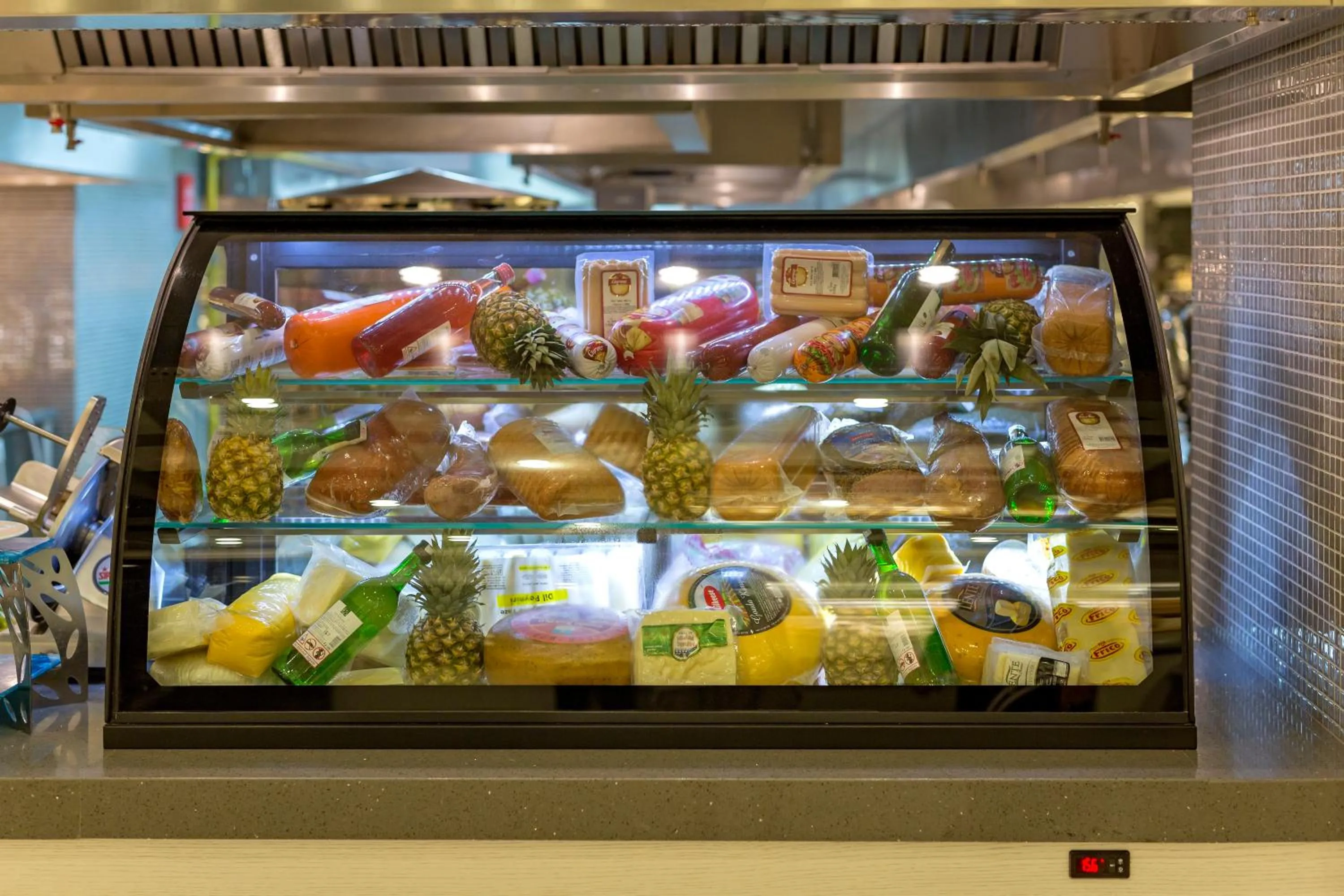 Food and drinks in Royal Seginus