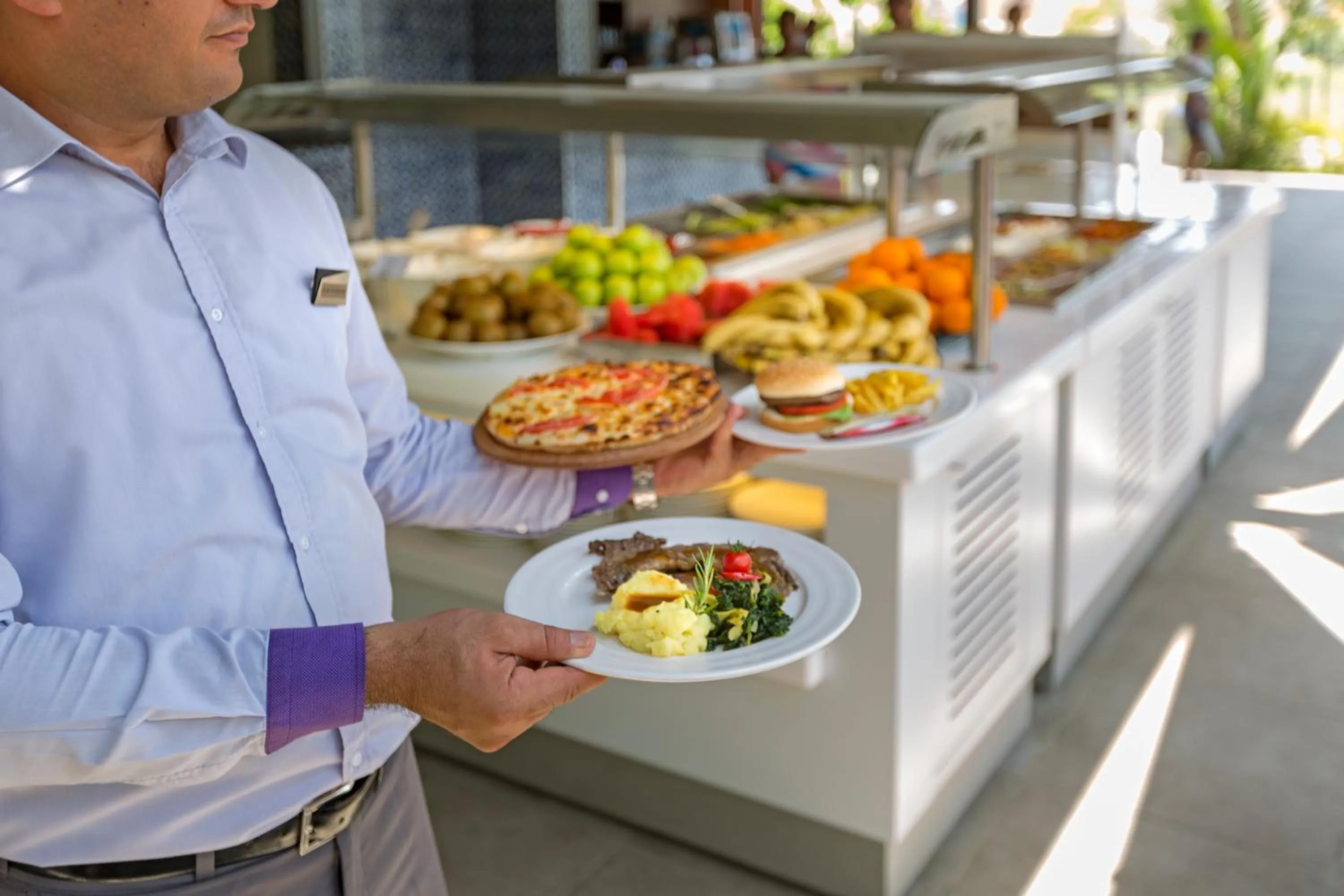 Restaurant/places to eat in Royal Seginus