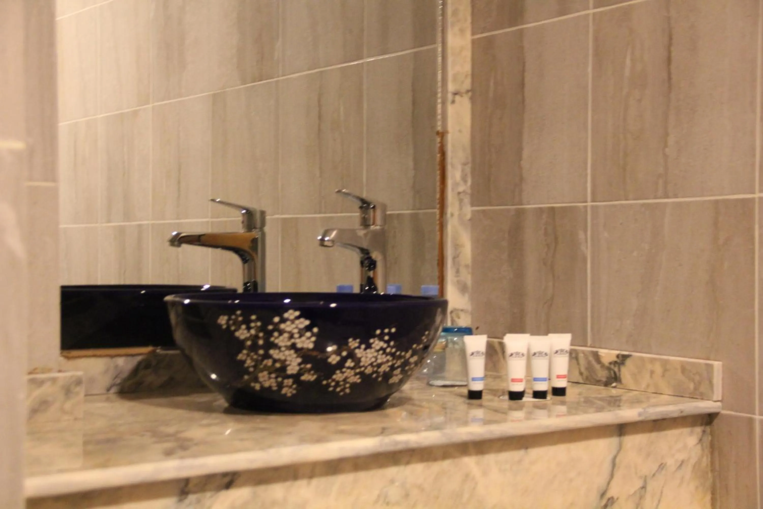 Toilet in Casablu Hotel