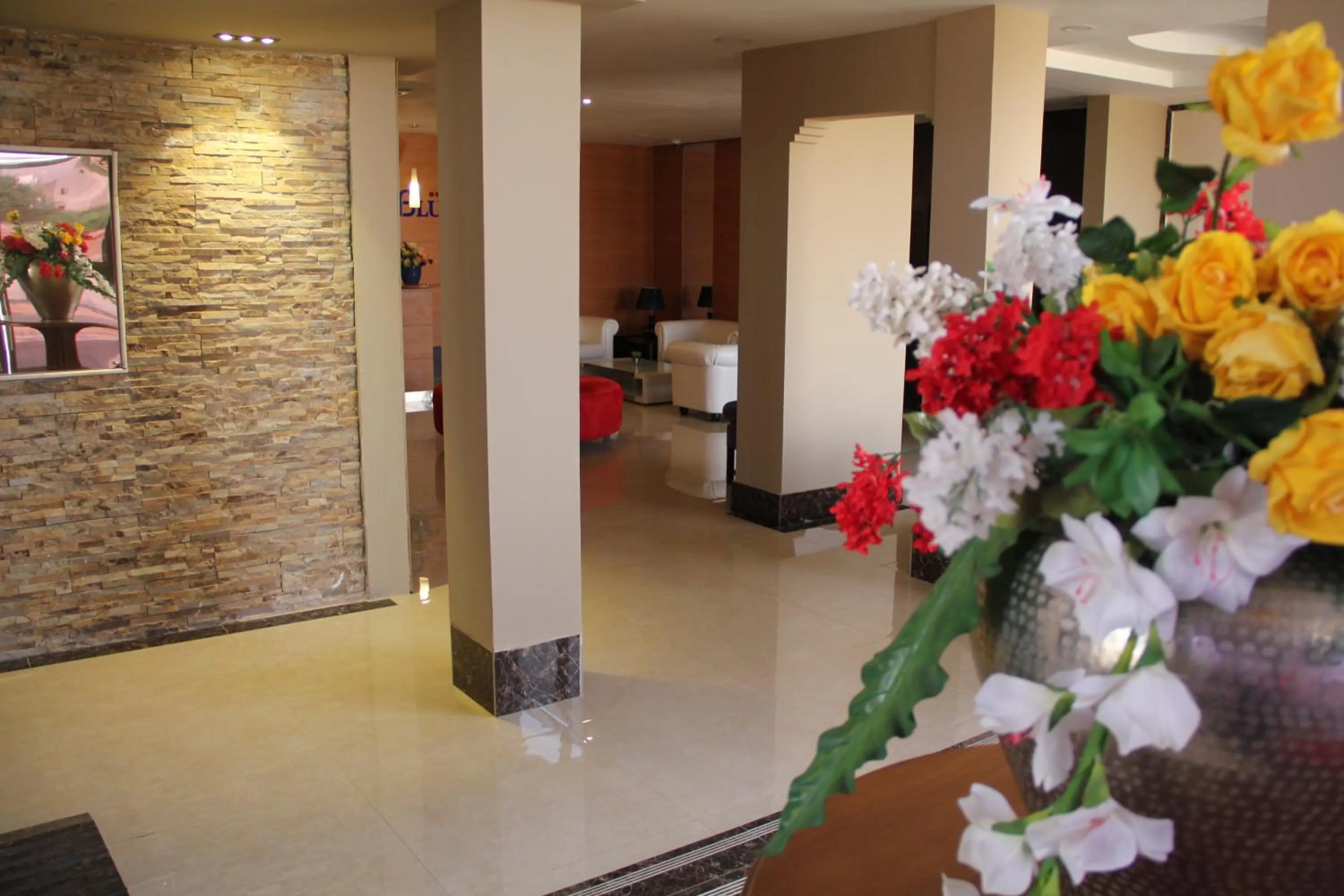 Lobby or reception in Casablu Hotel