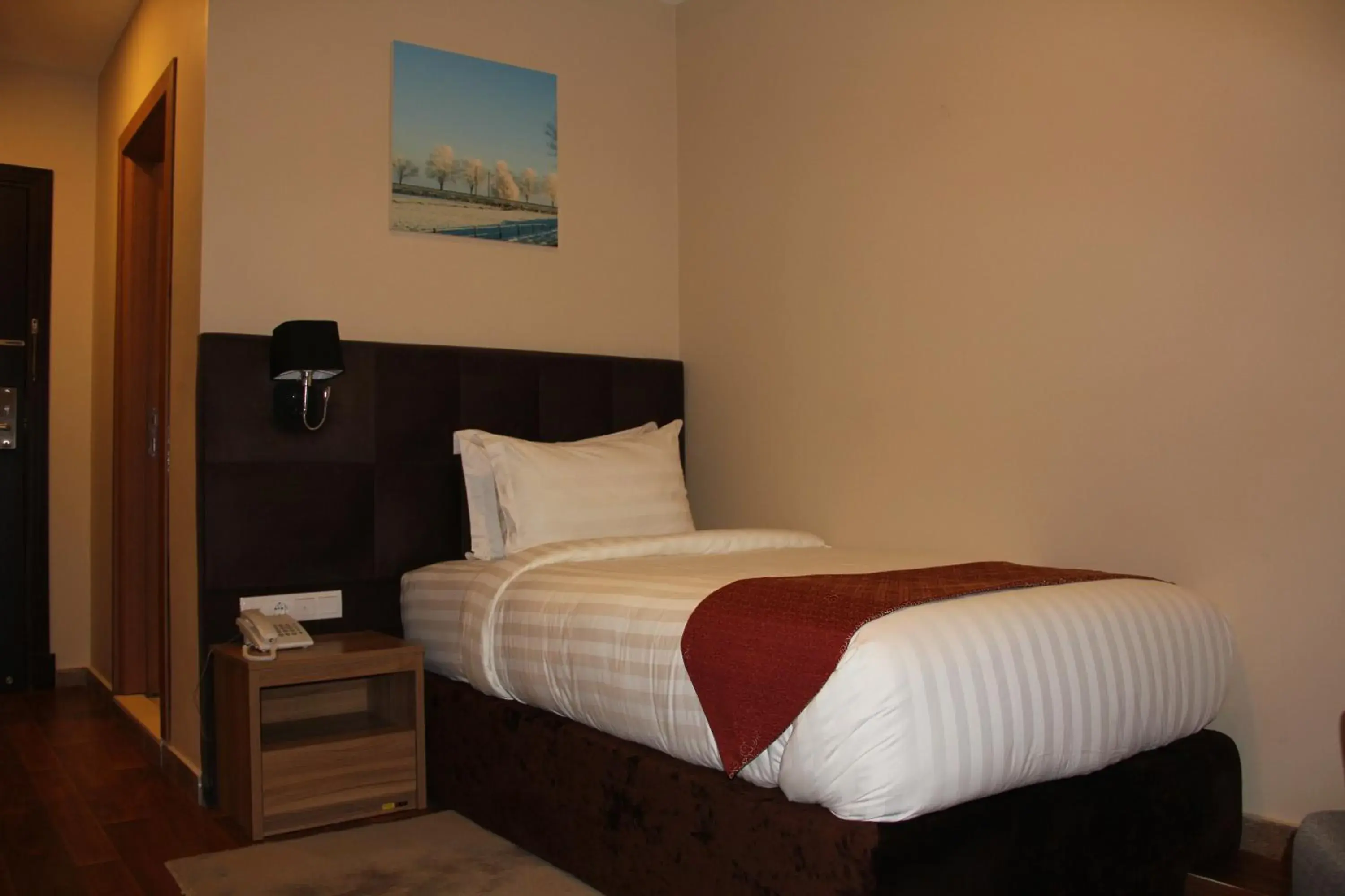 Economy Single Room - single occupancy in Casablu Hotel Economy Single Room - single occupancy in Casablu Hotel