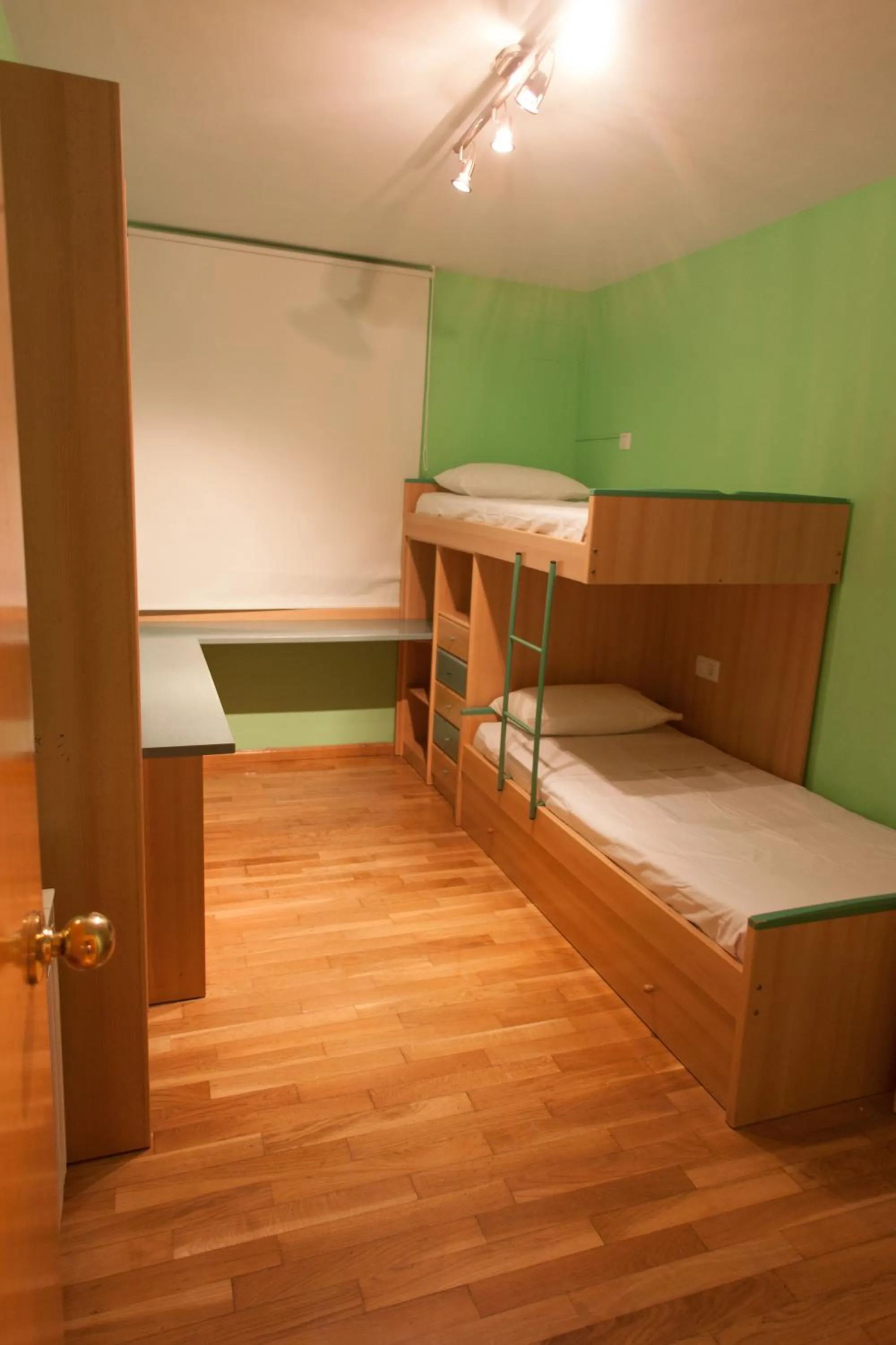 Bedroom, Bed in Apartamentos Río Guadalaviar