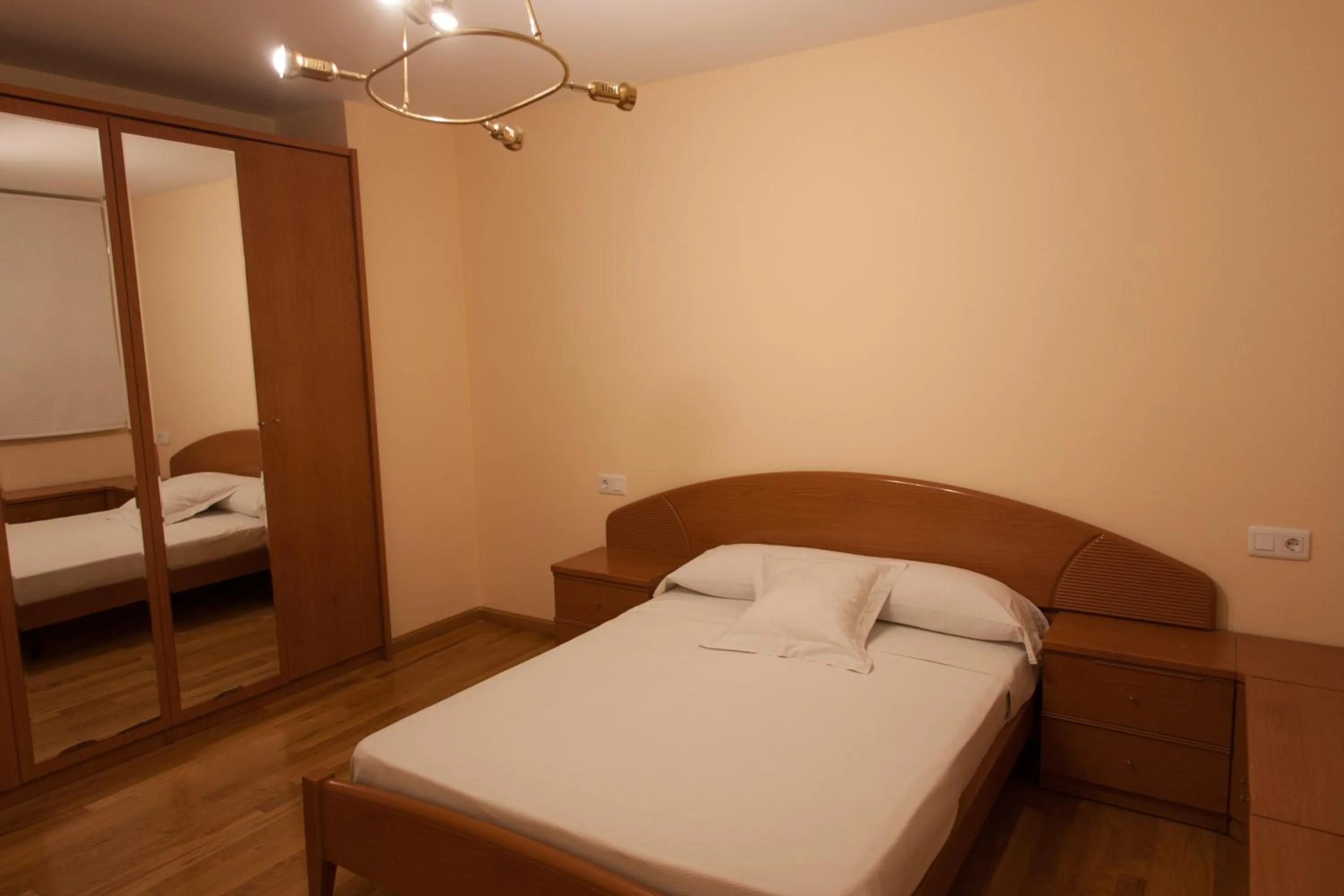 Bedroom, Bed in Apartamentos Río Guadalaviar