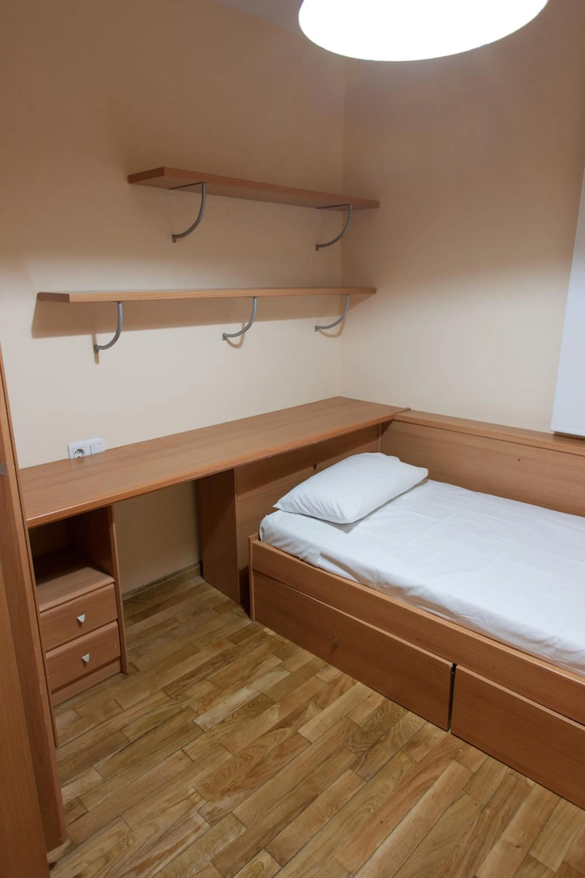 Photo of the whole room, Bed in Apartamentos Río Guadalaviar