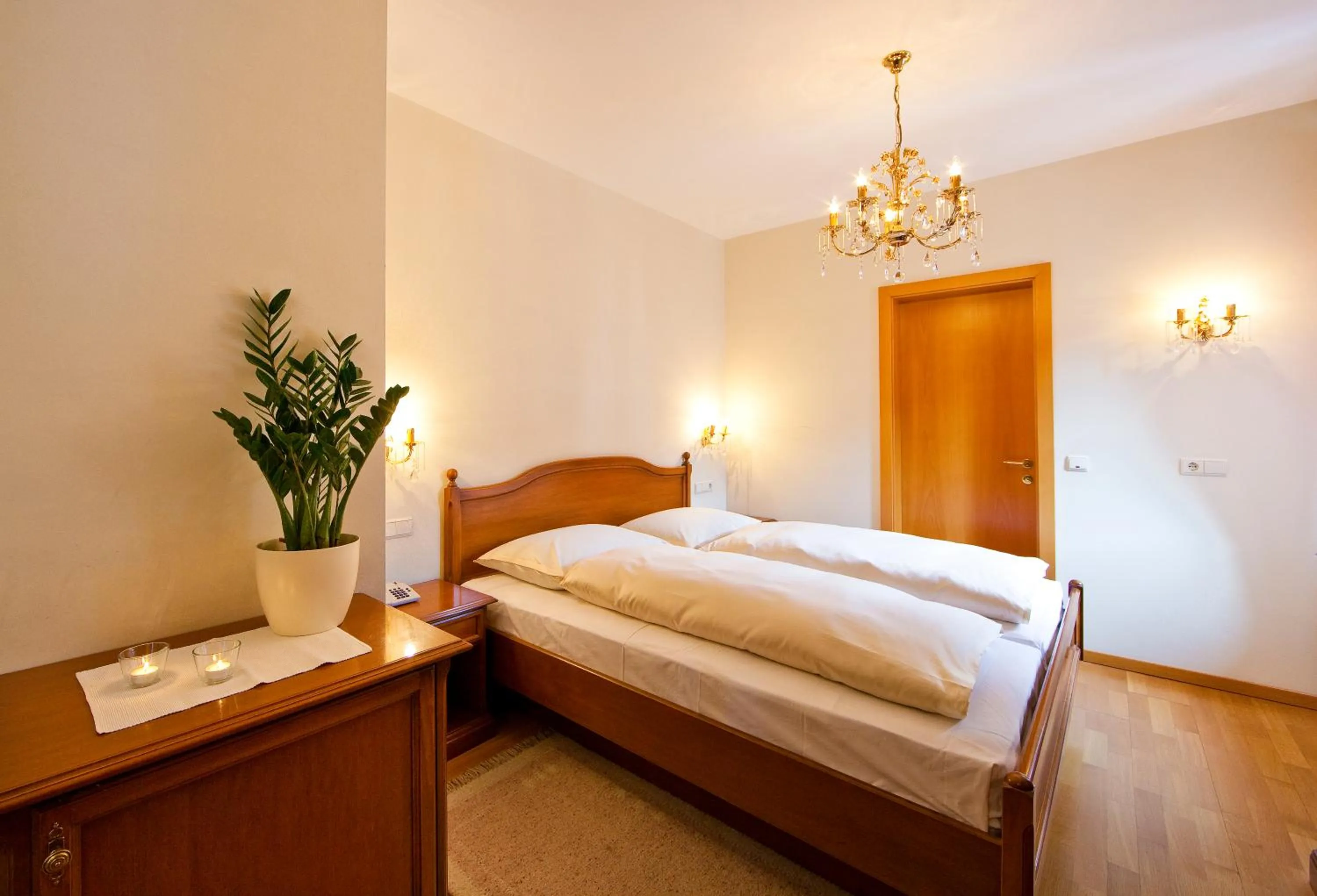 Bed in Hotel Elefant