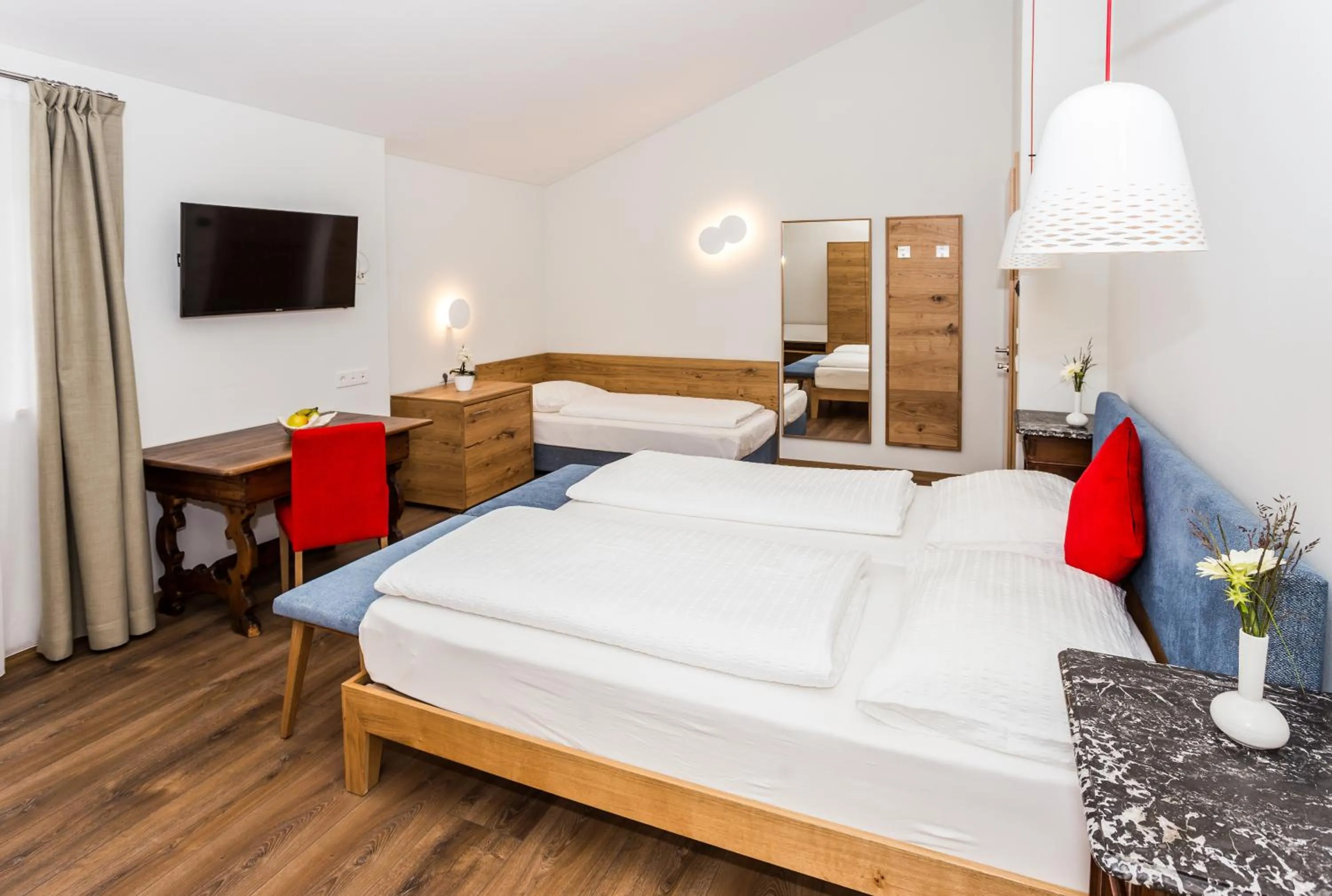 Bed in Hotel Elefant