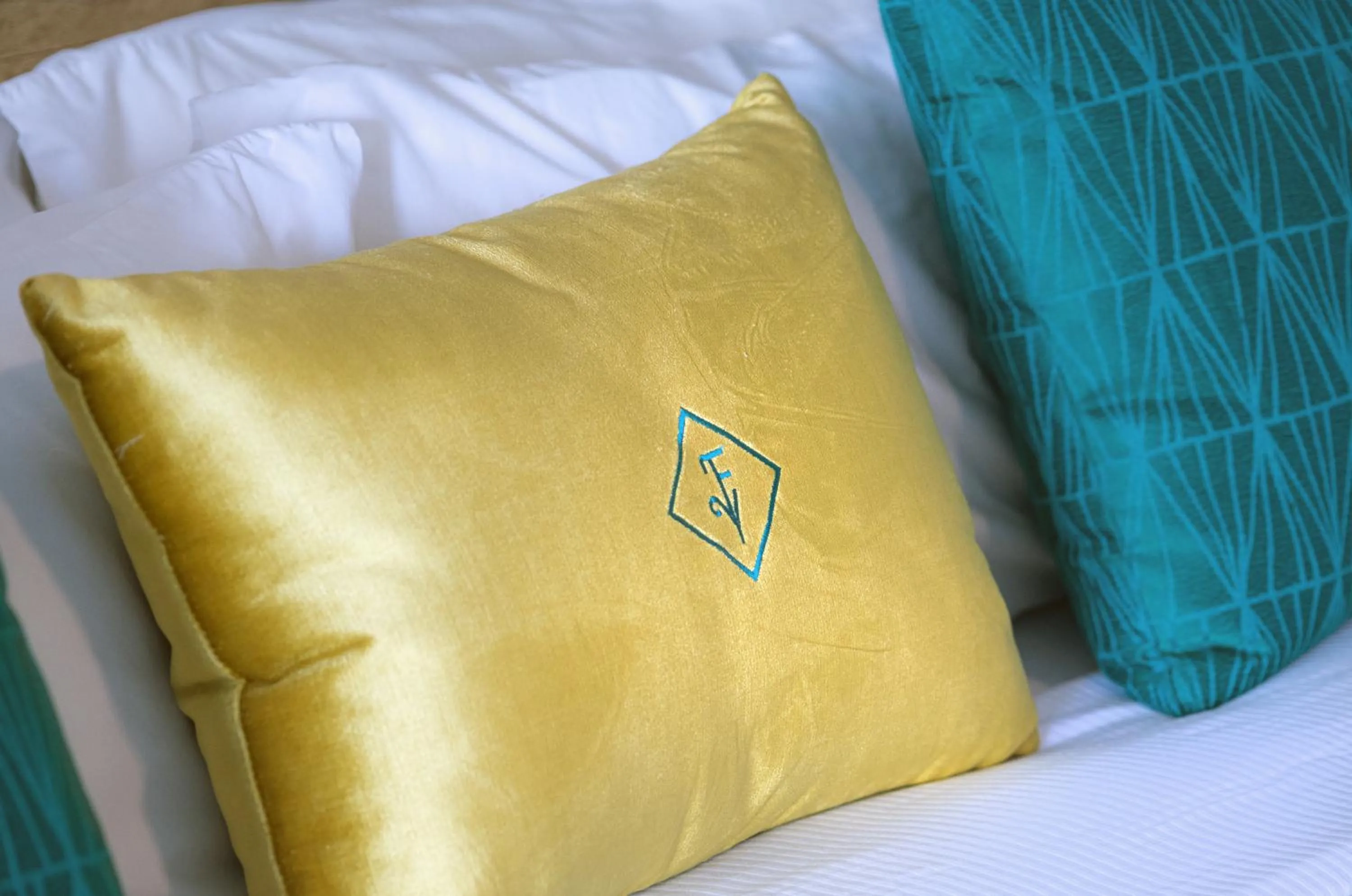 Bed in Fort Young Hotel