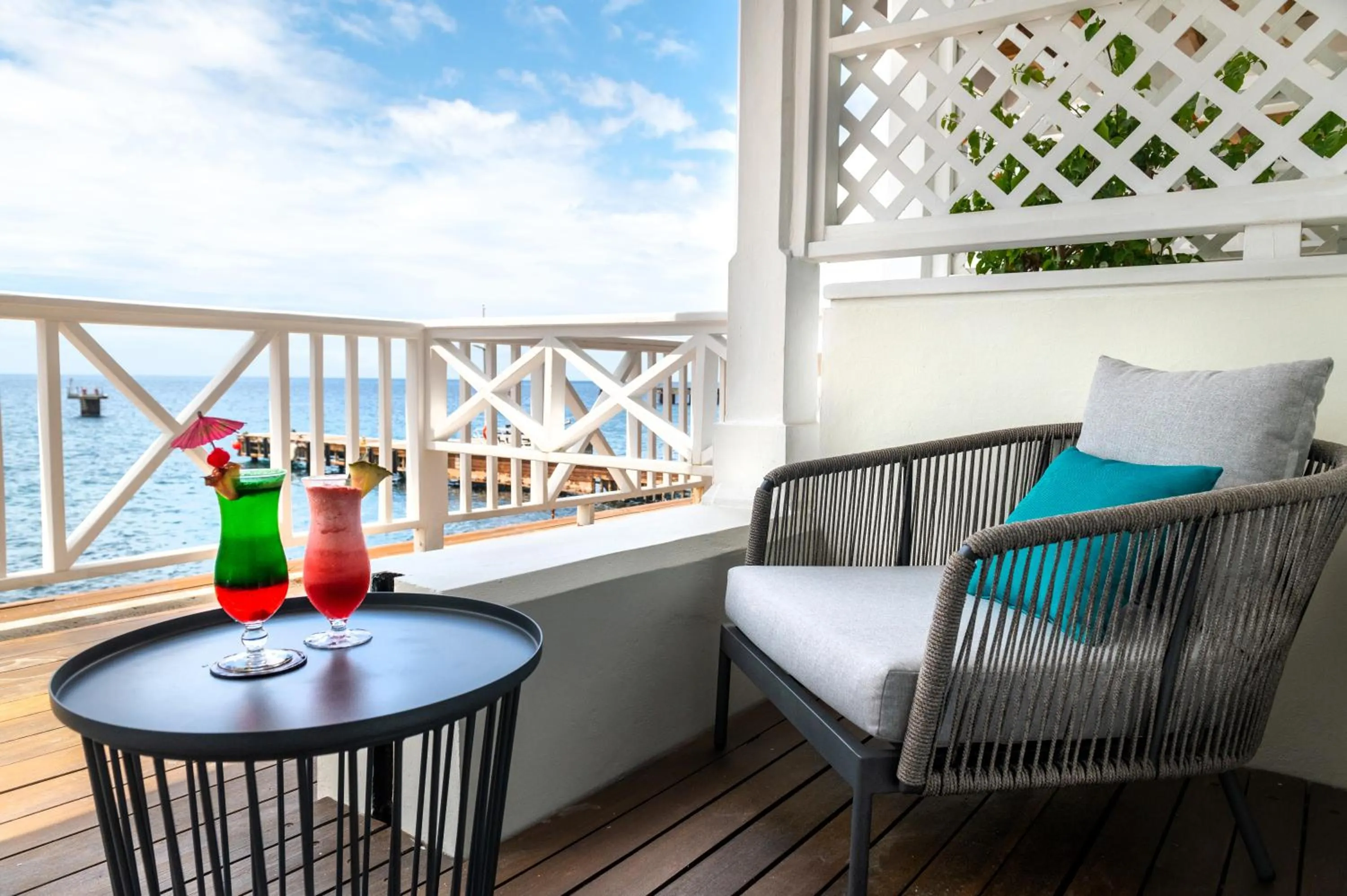 Balcony/Terrace in Fort Young Hotel