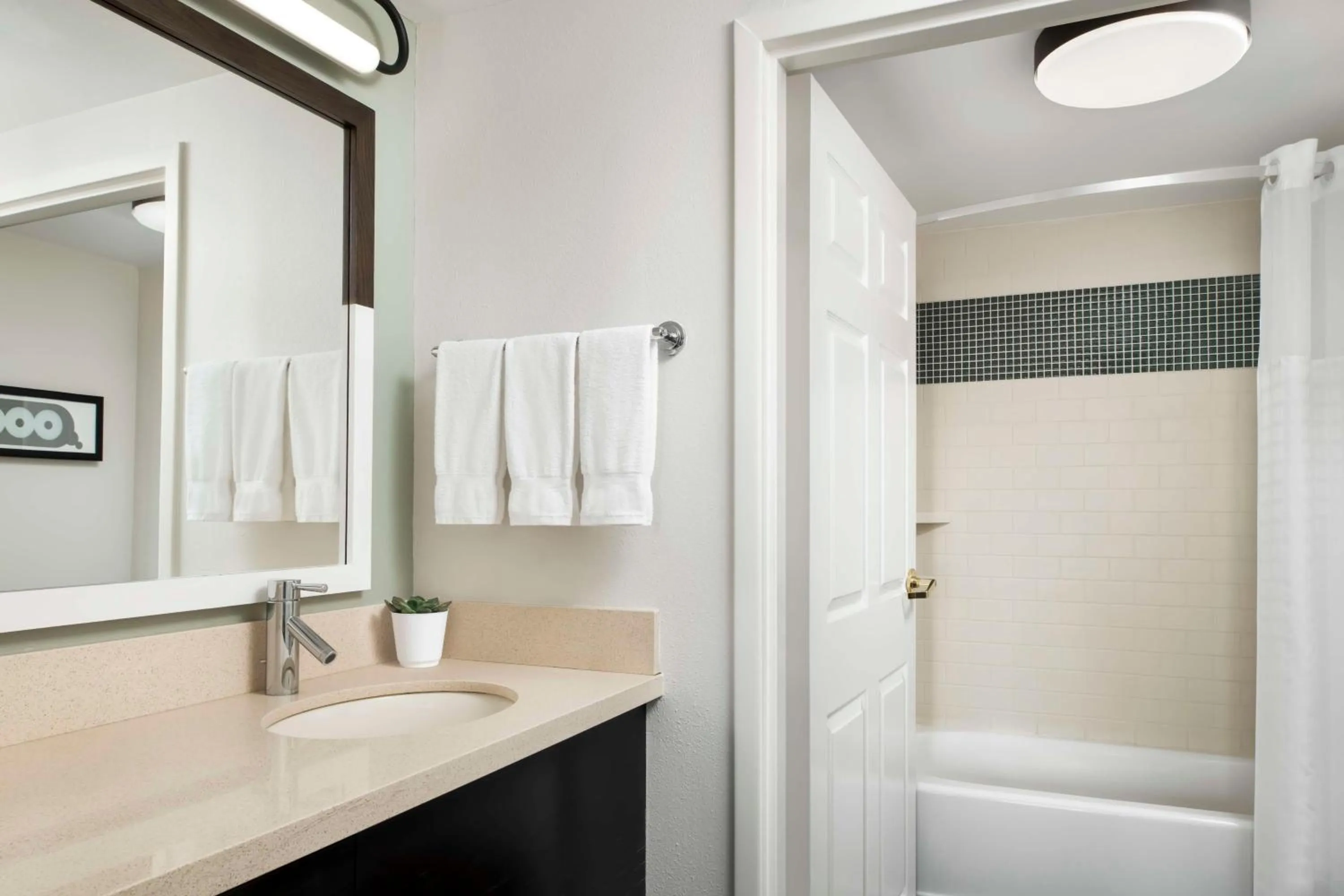 Bathroom in Sonesta ES Suites Toronto Markham