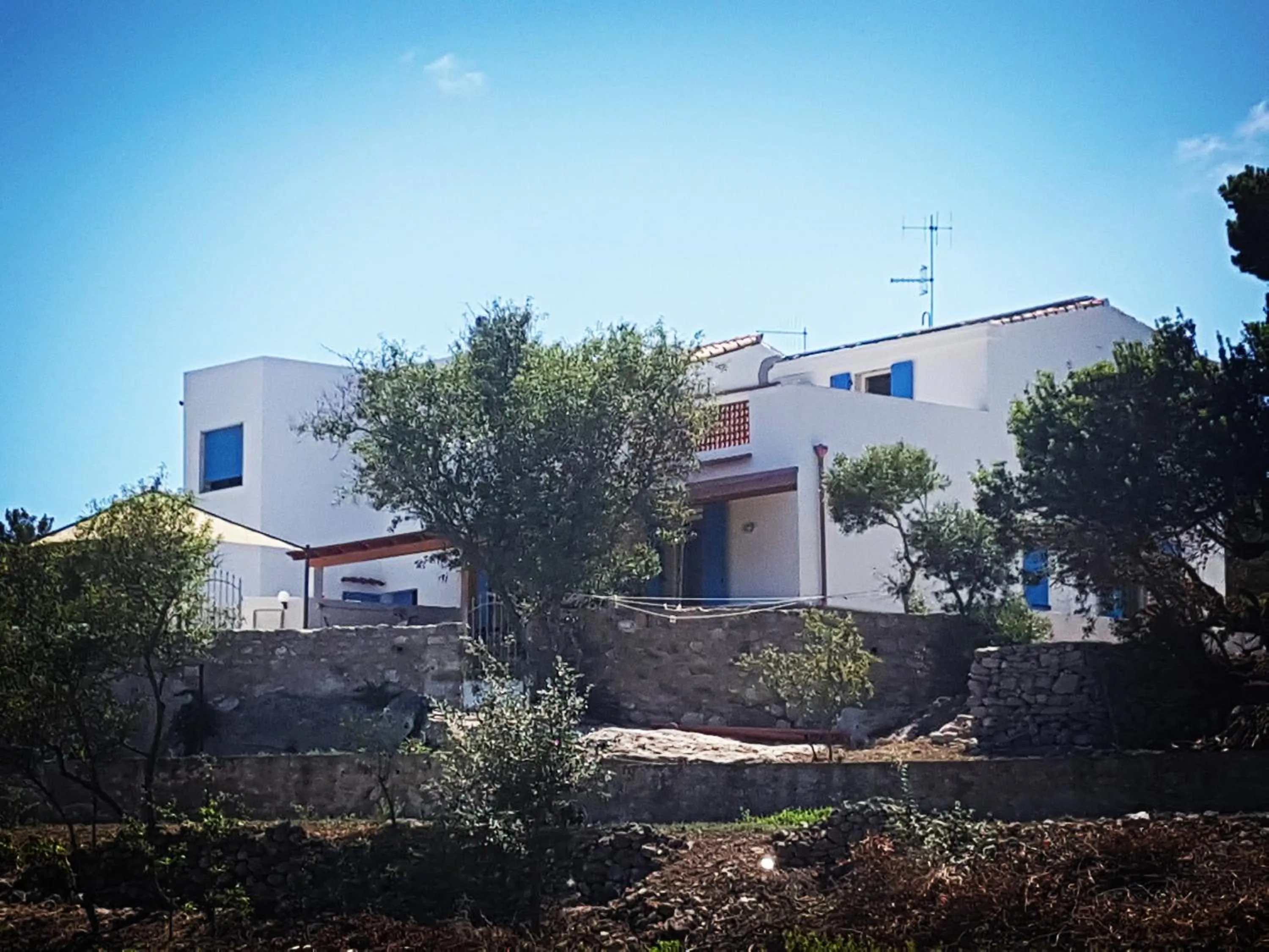 Property building in Villa Brigida