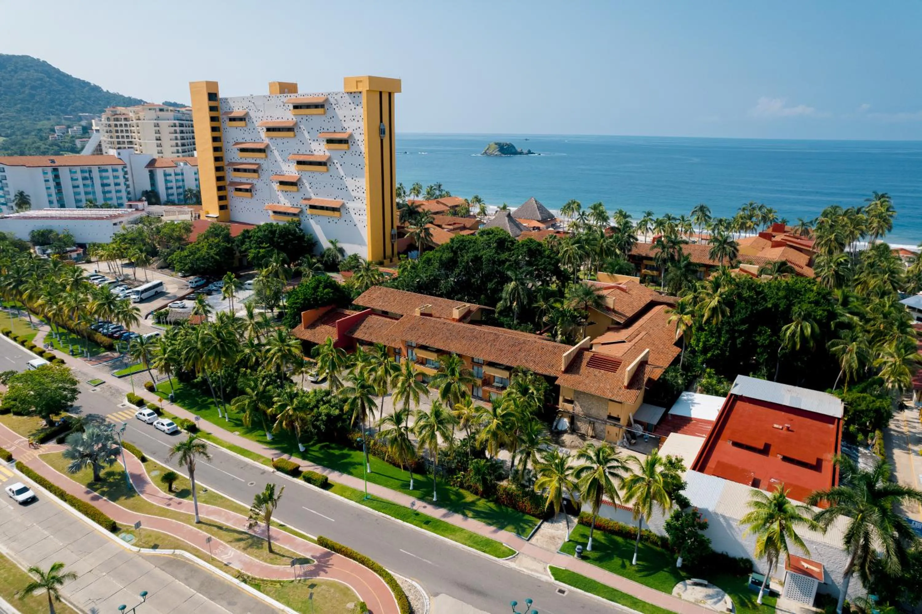Property building in Holiday Inn Resort Ixtapa All-Inclusive by IHG