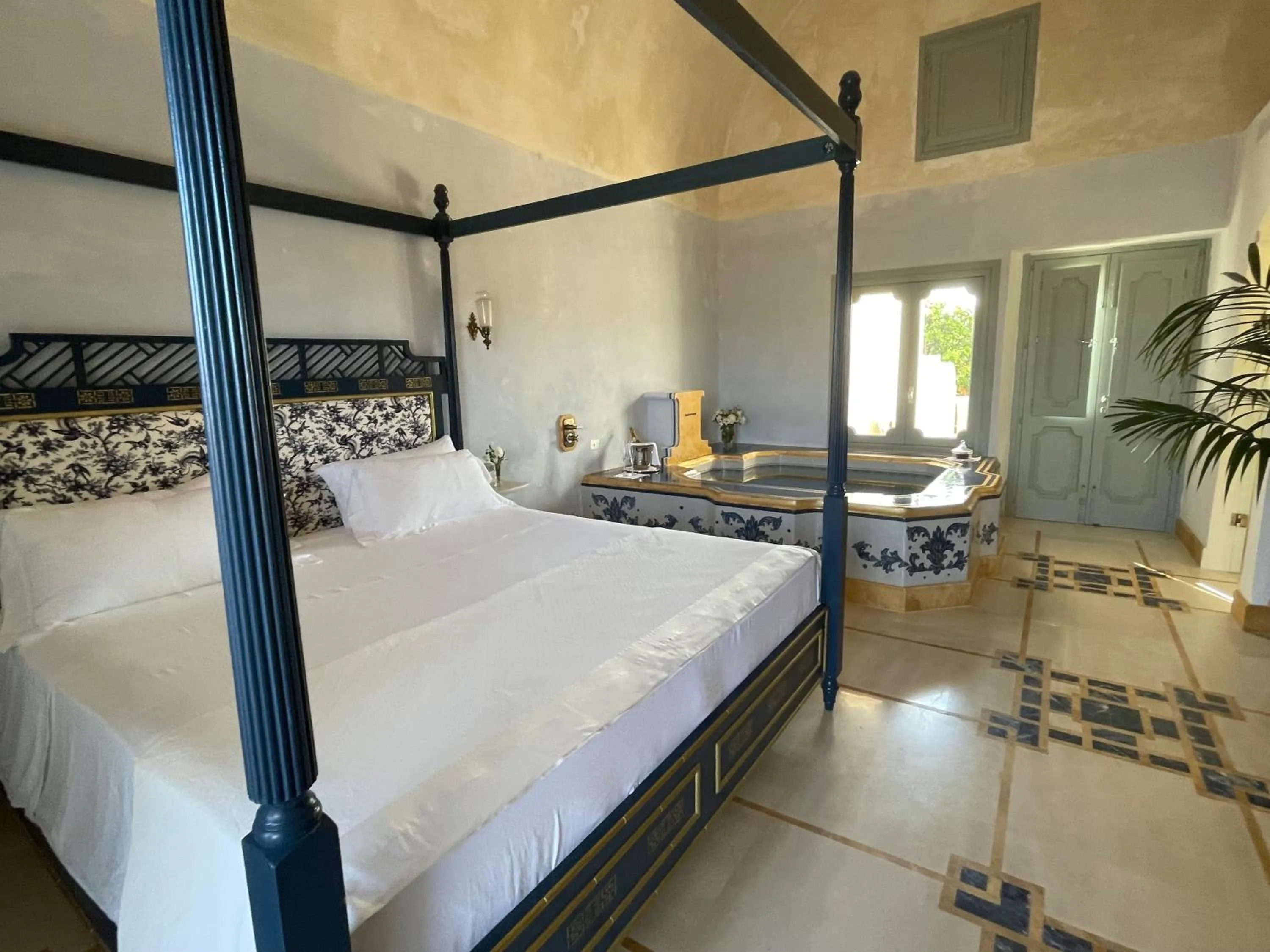Photo of the whole room, Bed in Tenuta Mosè Charming House&Relais Gallipoli