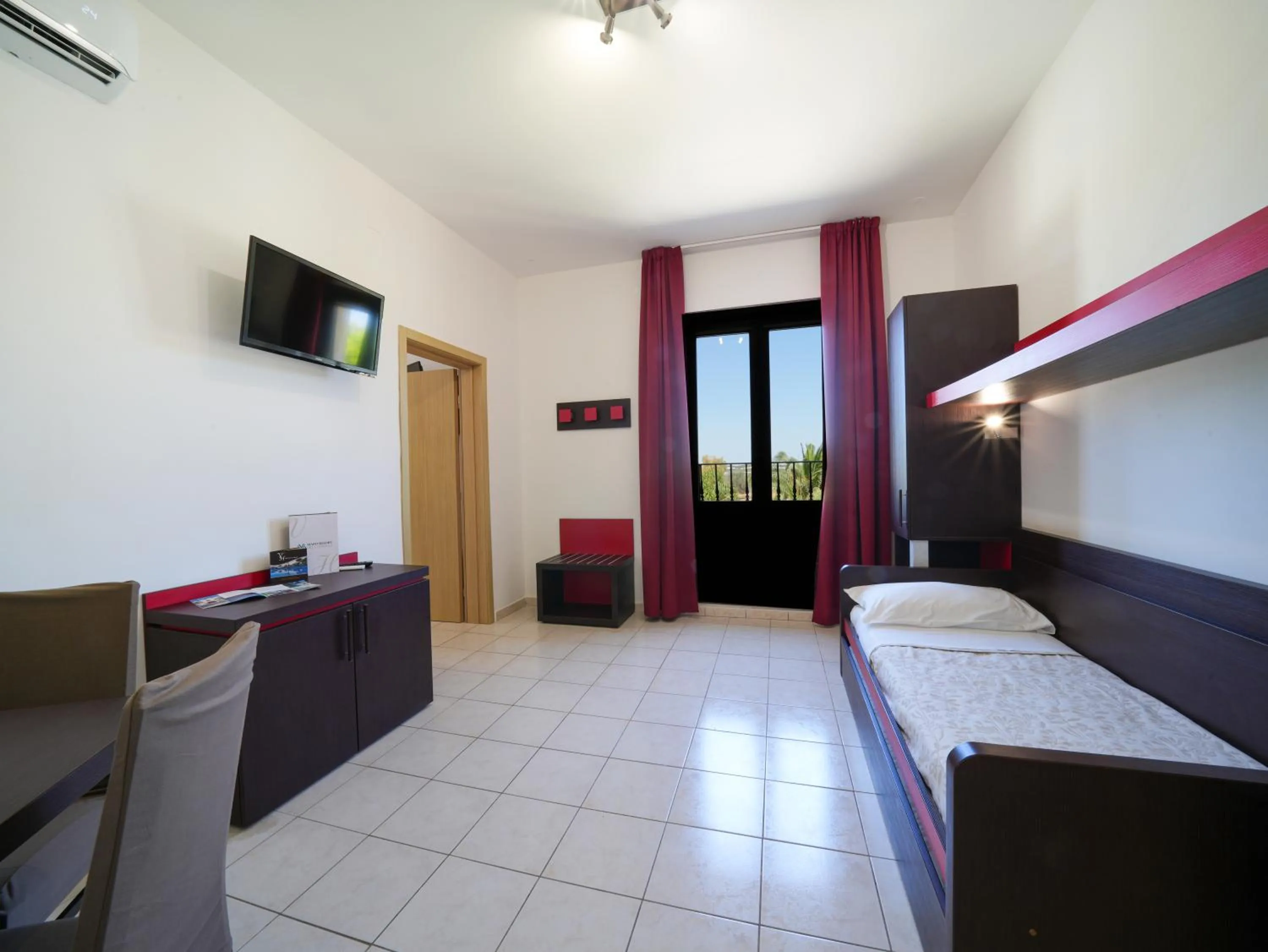 Bed in Resort Villa Hermosa