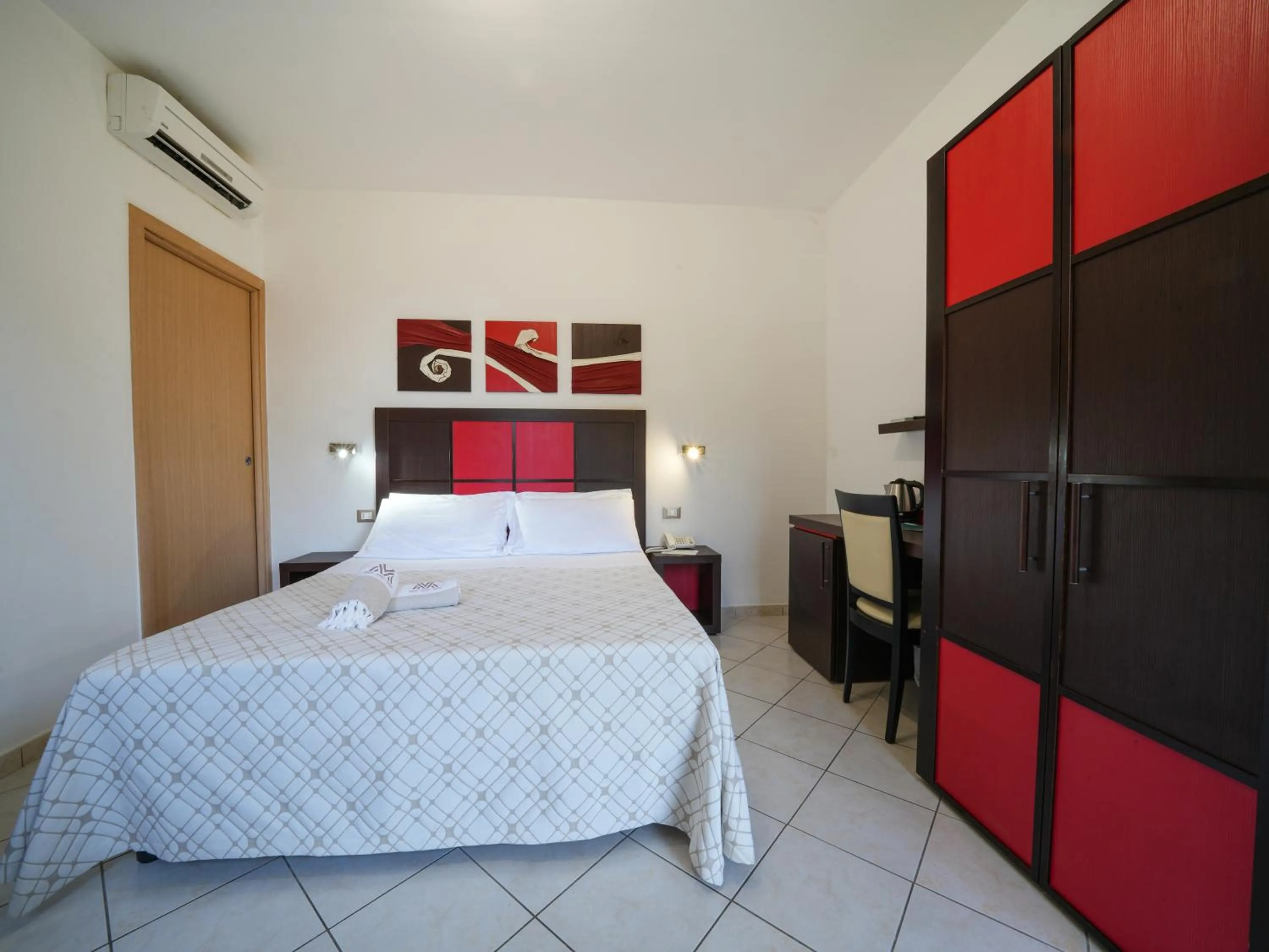 Bed in Resort Villa Hermosa