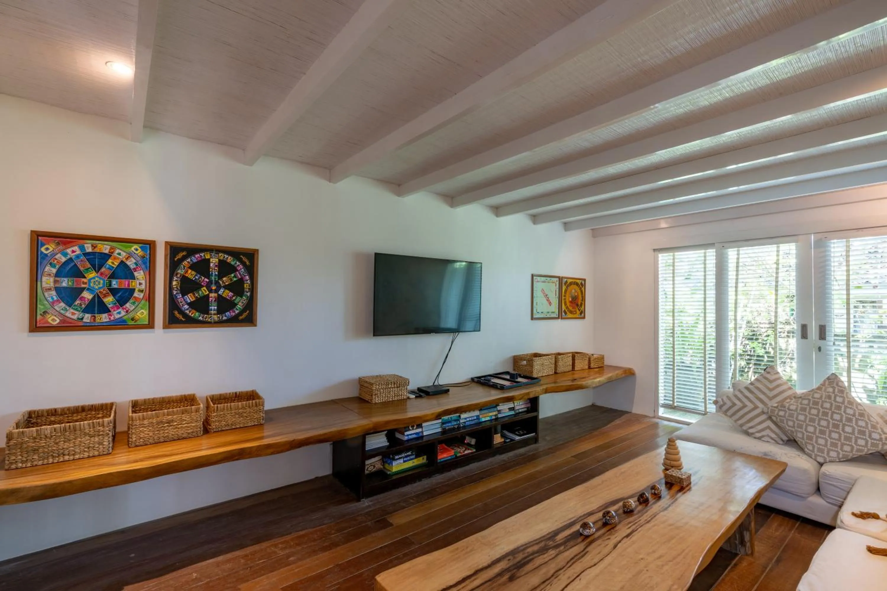Communal lounge/ TV room in Villa Tranquilla