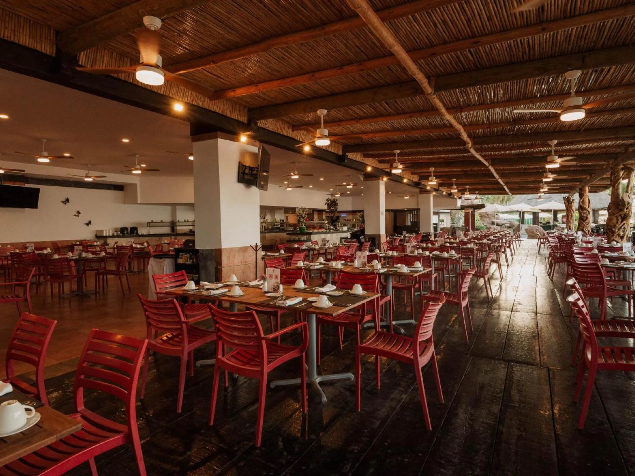 Restaurant/places to eat in HS HOTSSON Hotel Acapulco