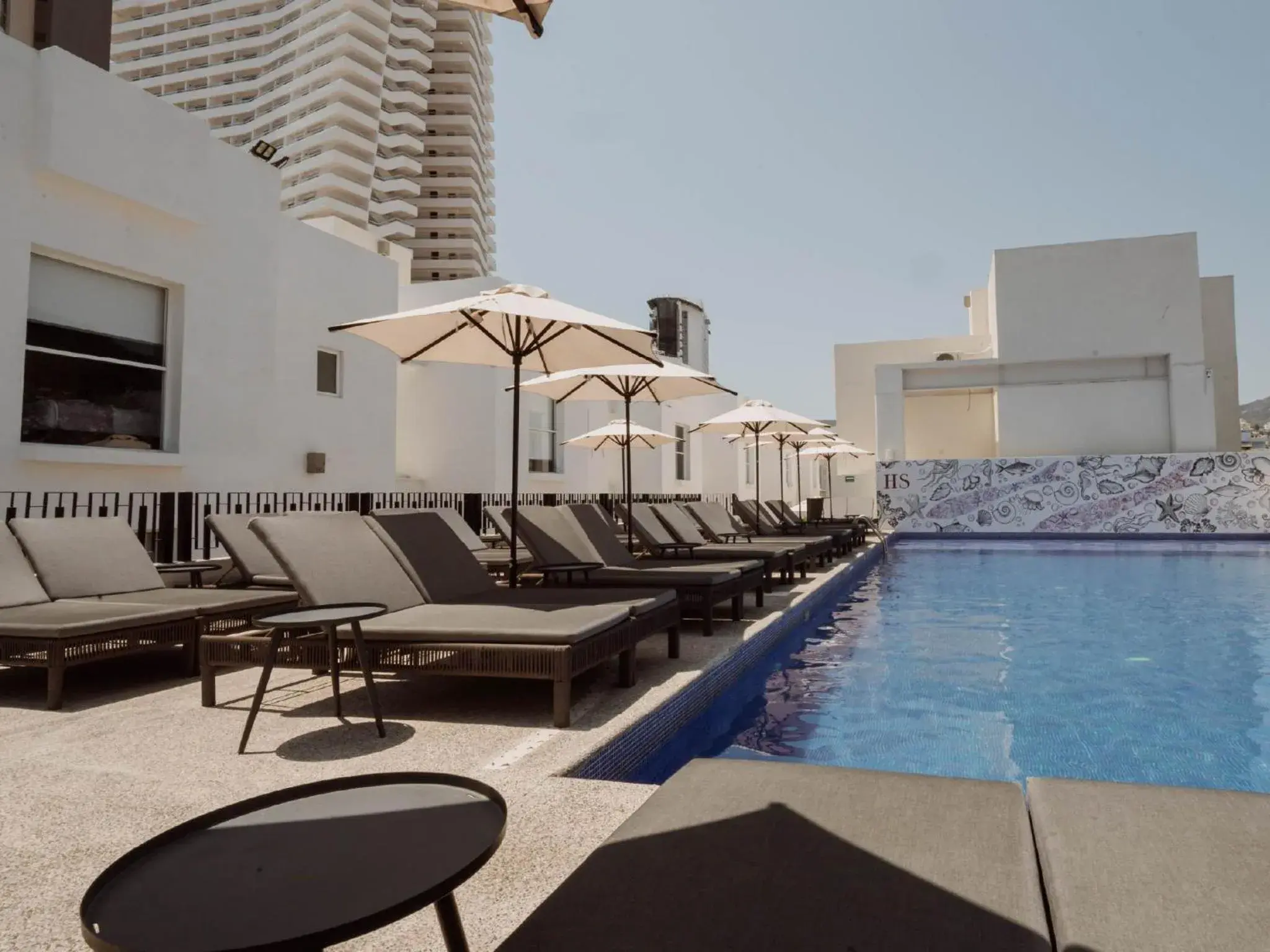 Property building in HS HOTSSON Hotel Acapulco Property building in HS HOTSSON Hotel Acapulco