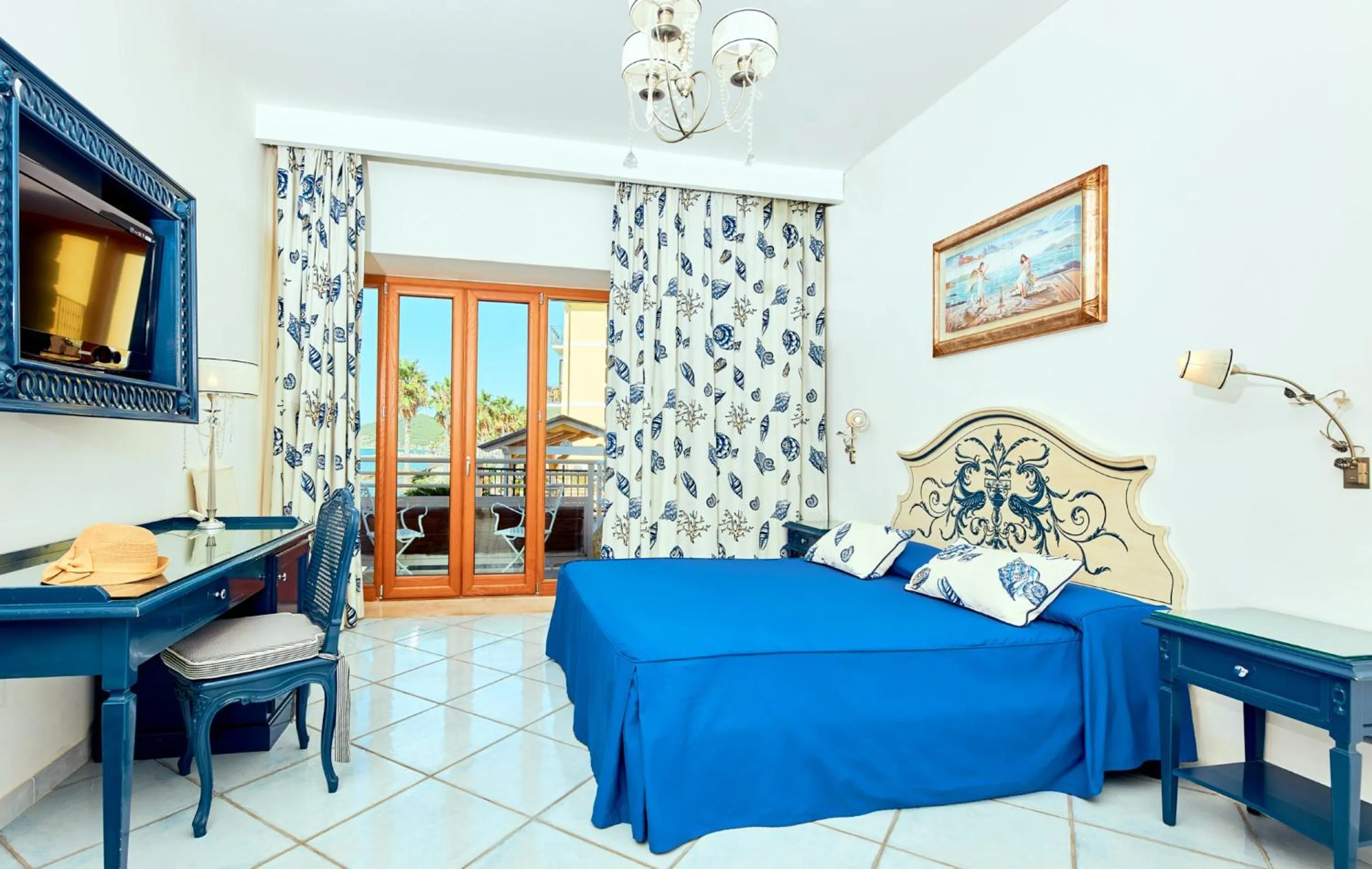 Bedroom in Hotel Villa Sirio