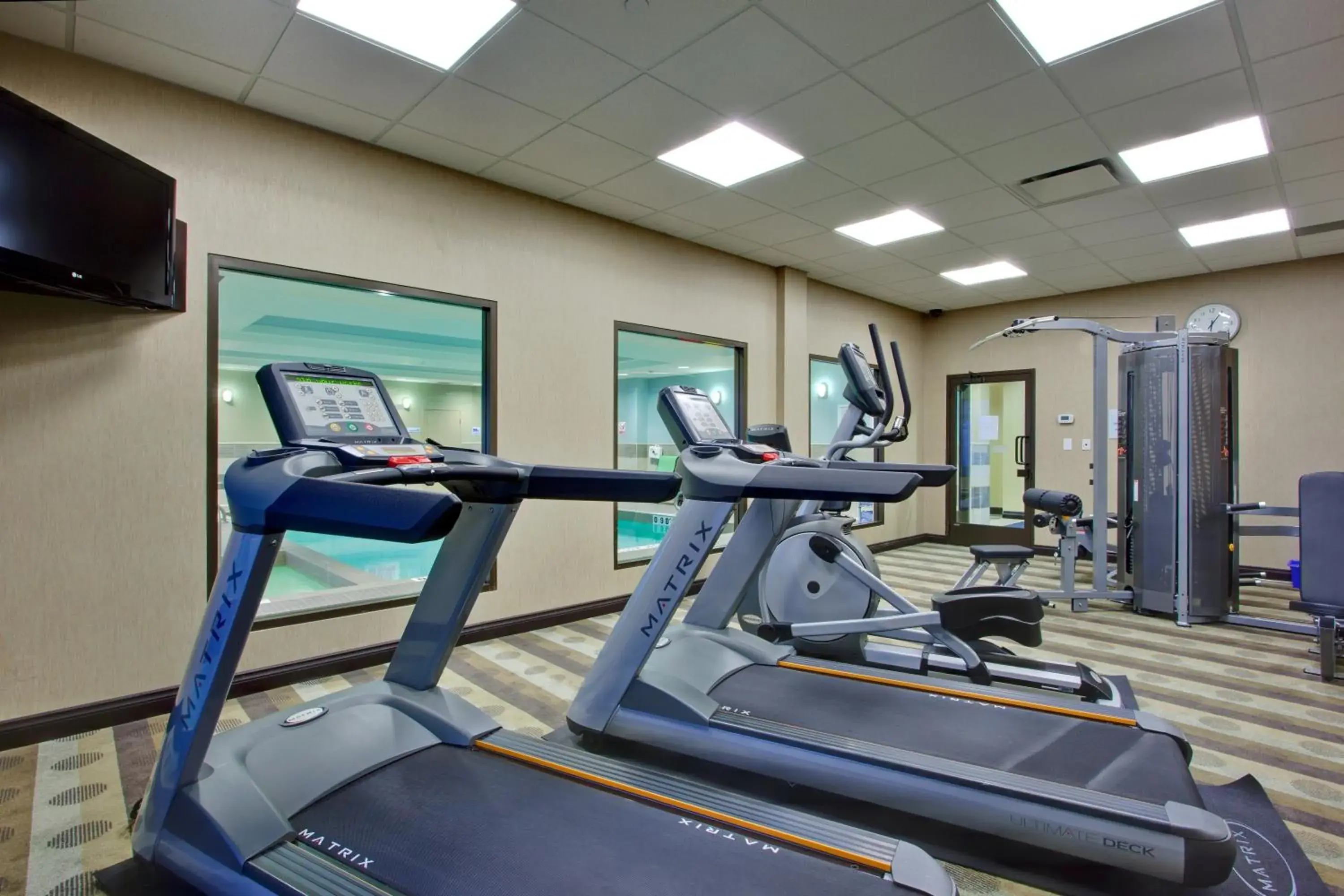 Fitness centre/facilities in Holiday Inn Express & Suites Ottawa West - Nepean by IHG Fitness centre/facilities in Holiday Inn Express & Suites Ottawa West - Nepean by IHG