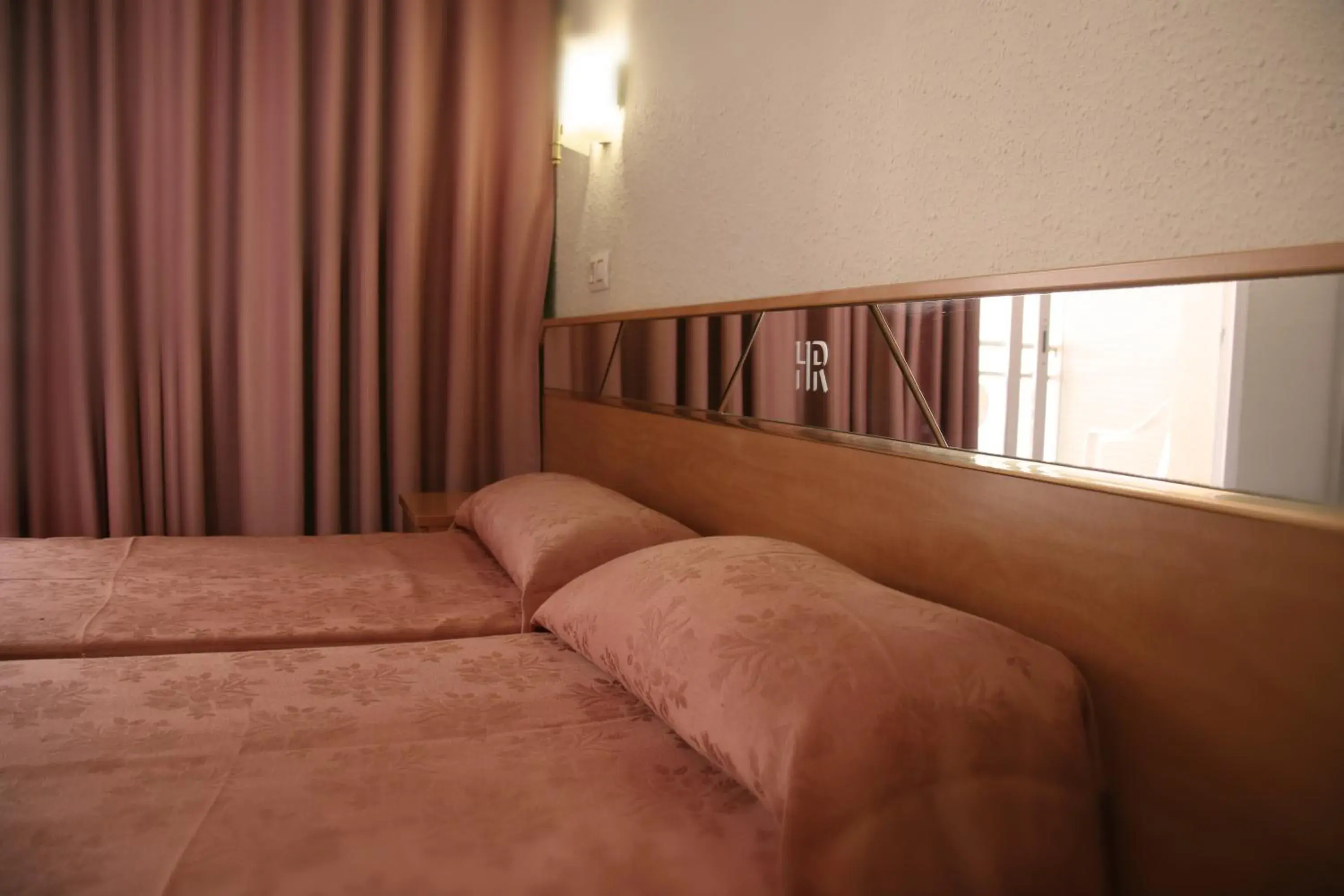 Bed in Hotel Reymar Playa Bed in Hotel Reymar Playa